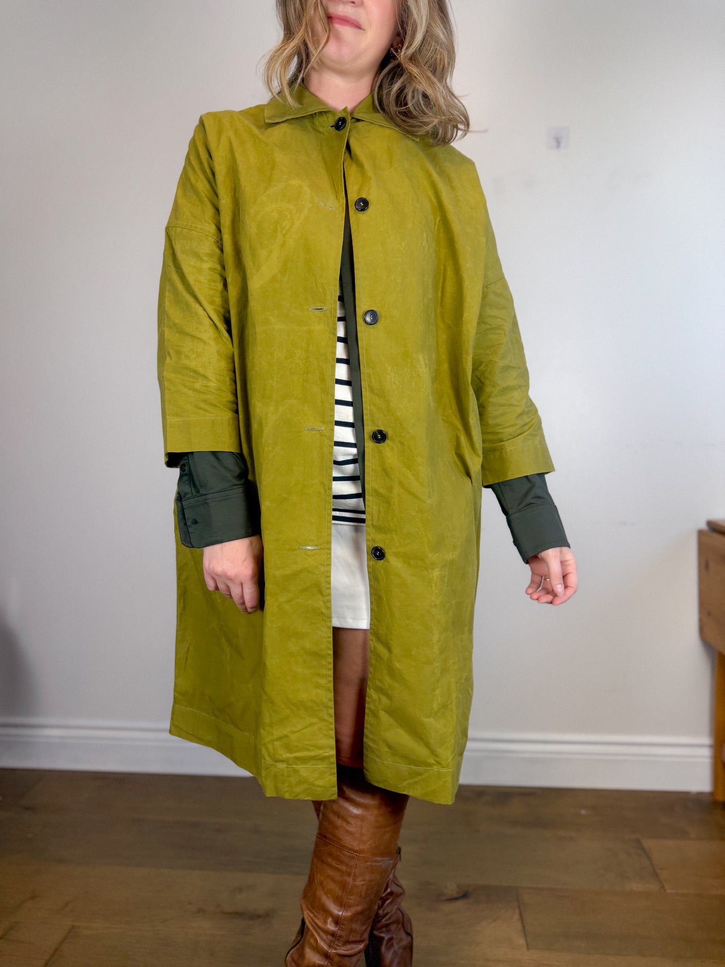Cawley Studio Designer Canvas Trench Coat in Green (Size S-L)