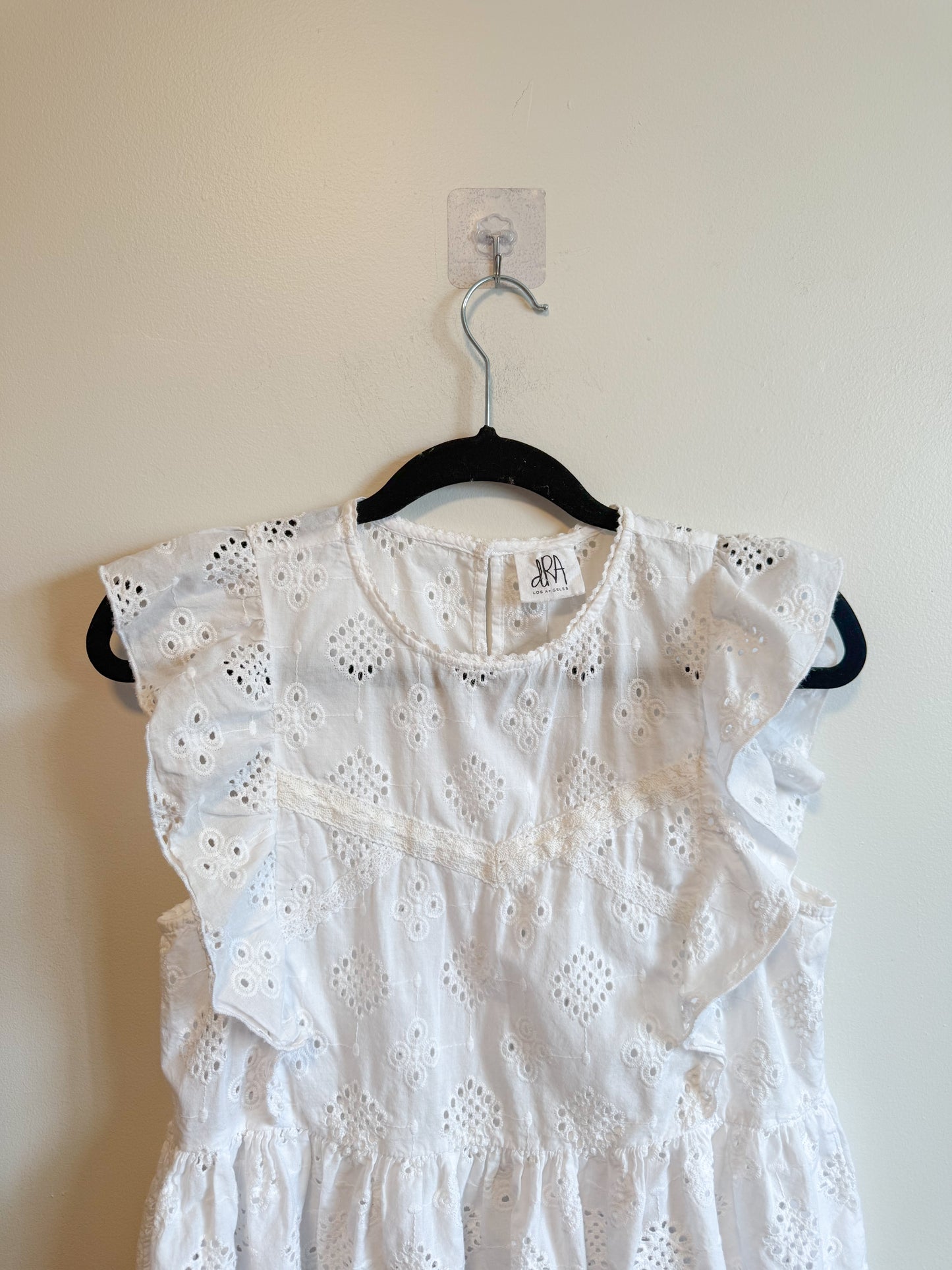dRA Los Angeles White Eyelet Ruffled Blouse (Size S)