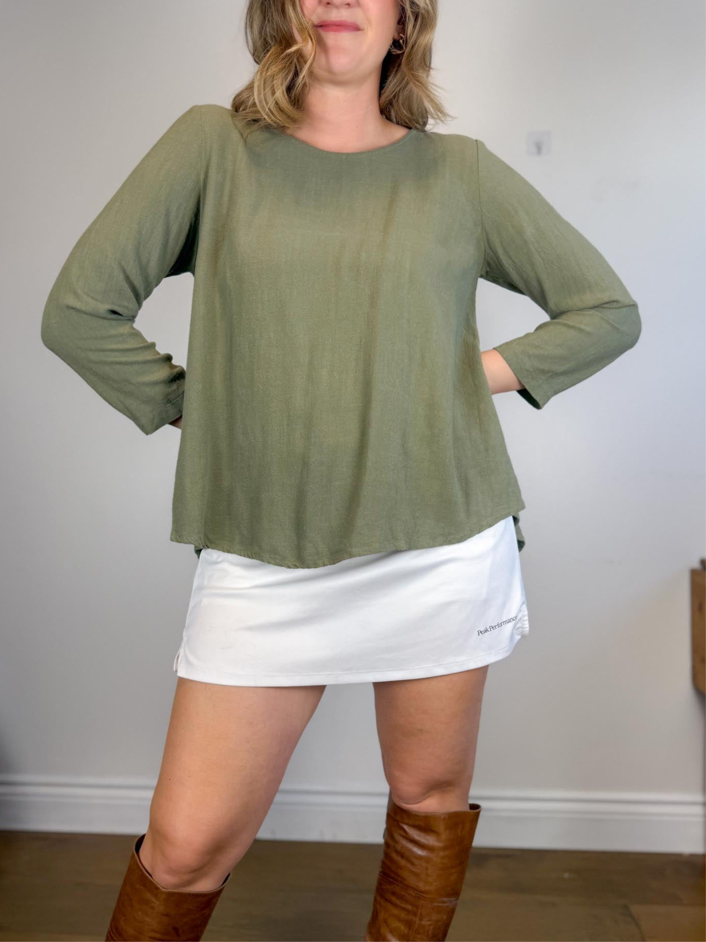 Amanda Moss Slow Fashion "The Neala Top in Sage Green" (Size M/L)