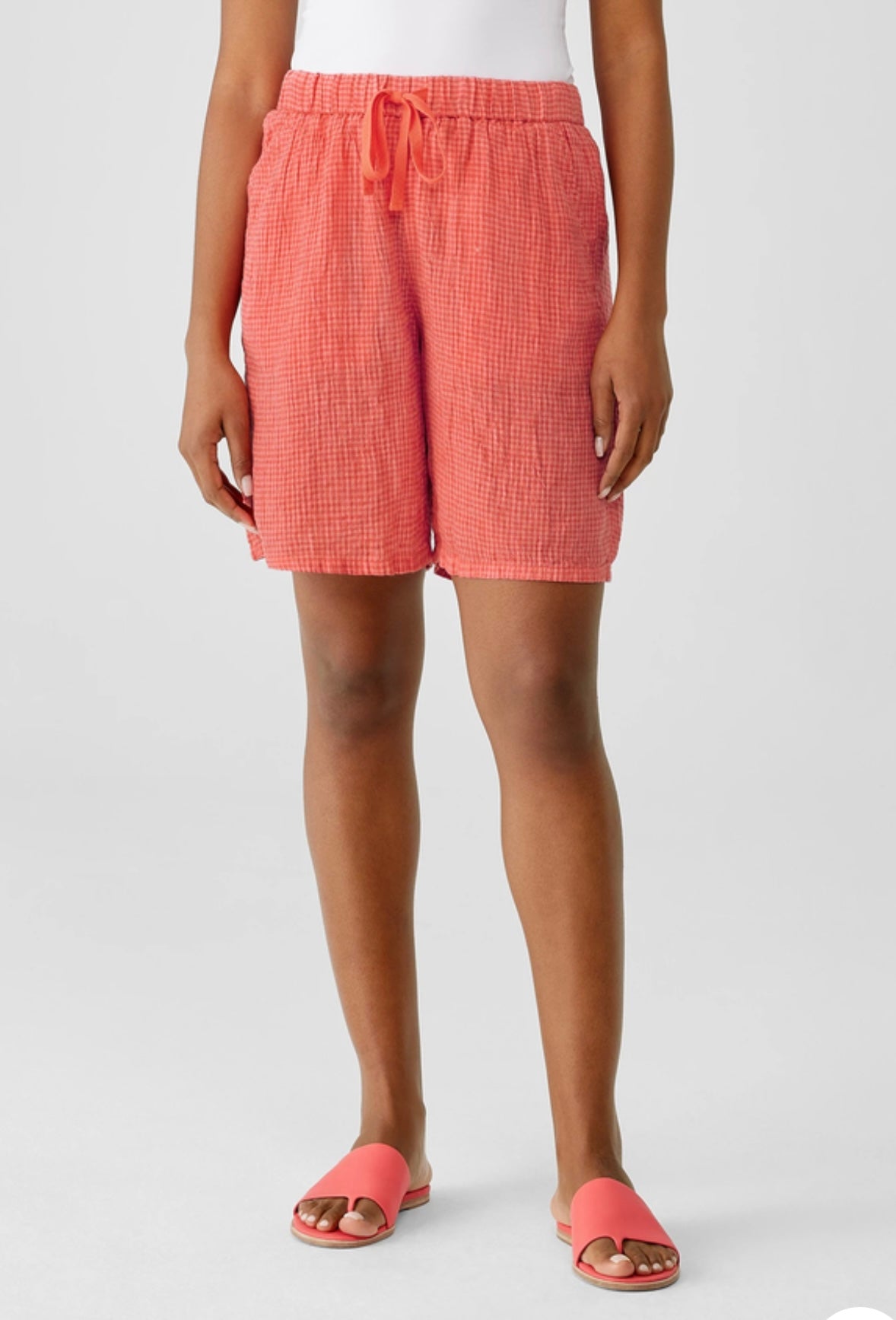Eileen Fisher "Puckered Organic Linen Shorts in Punk Gingham" (Size M)