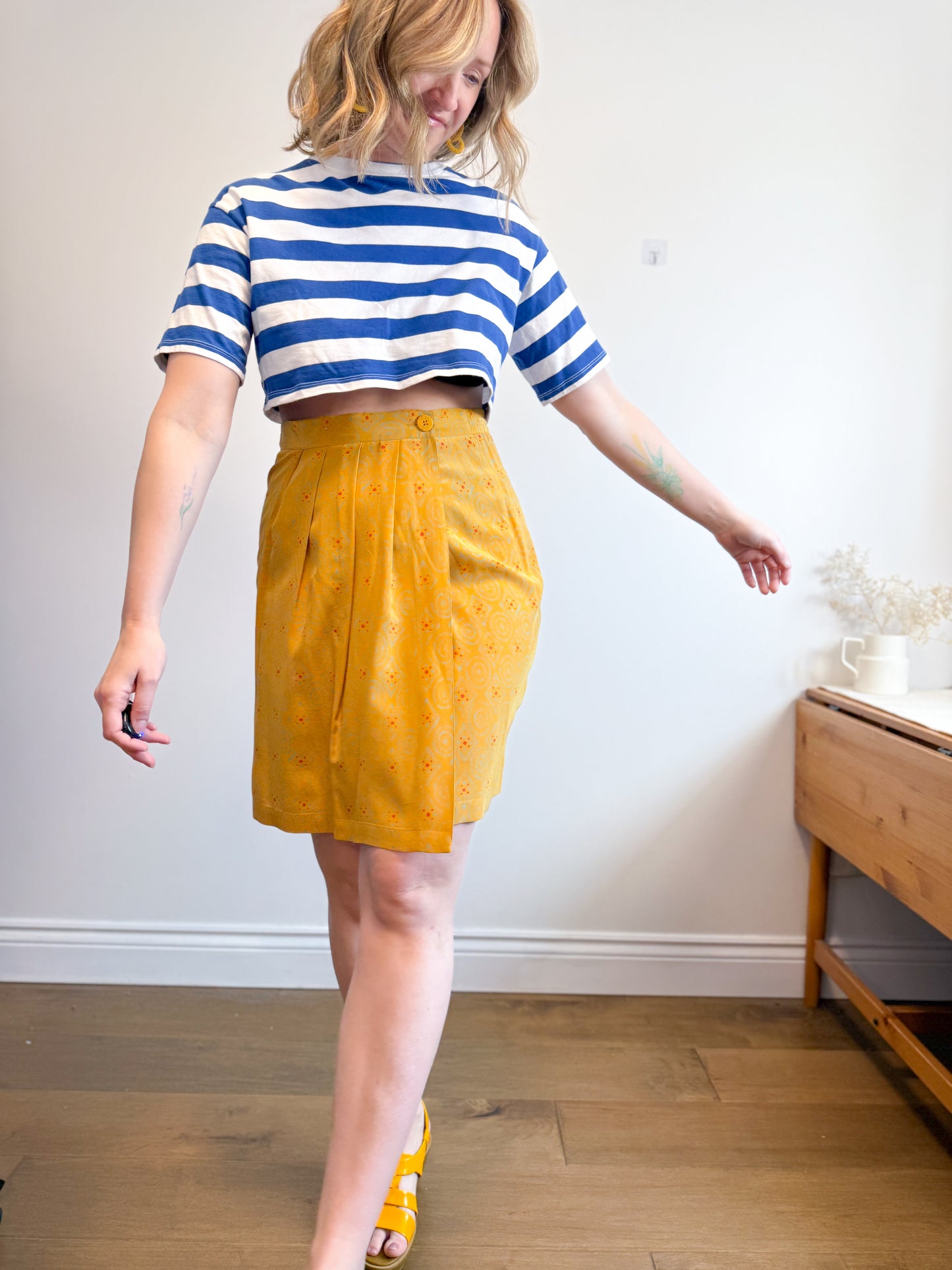 Vintage Silk Skirt (Size S/M)