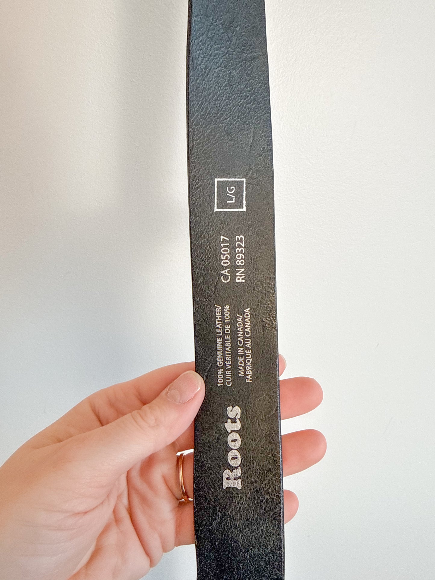 Roots Black Leather Belt (Size L)
