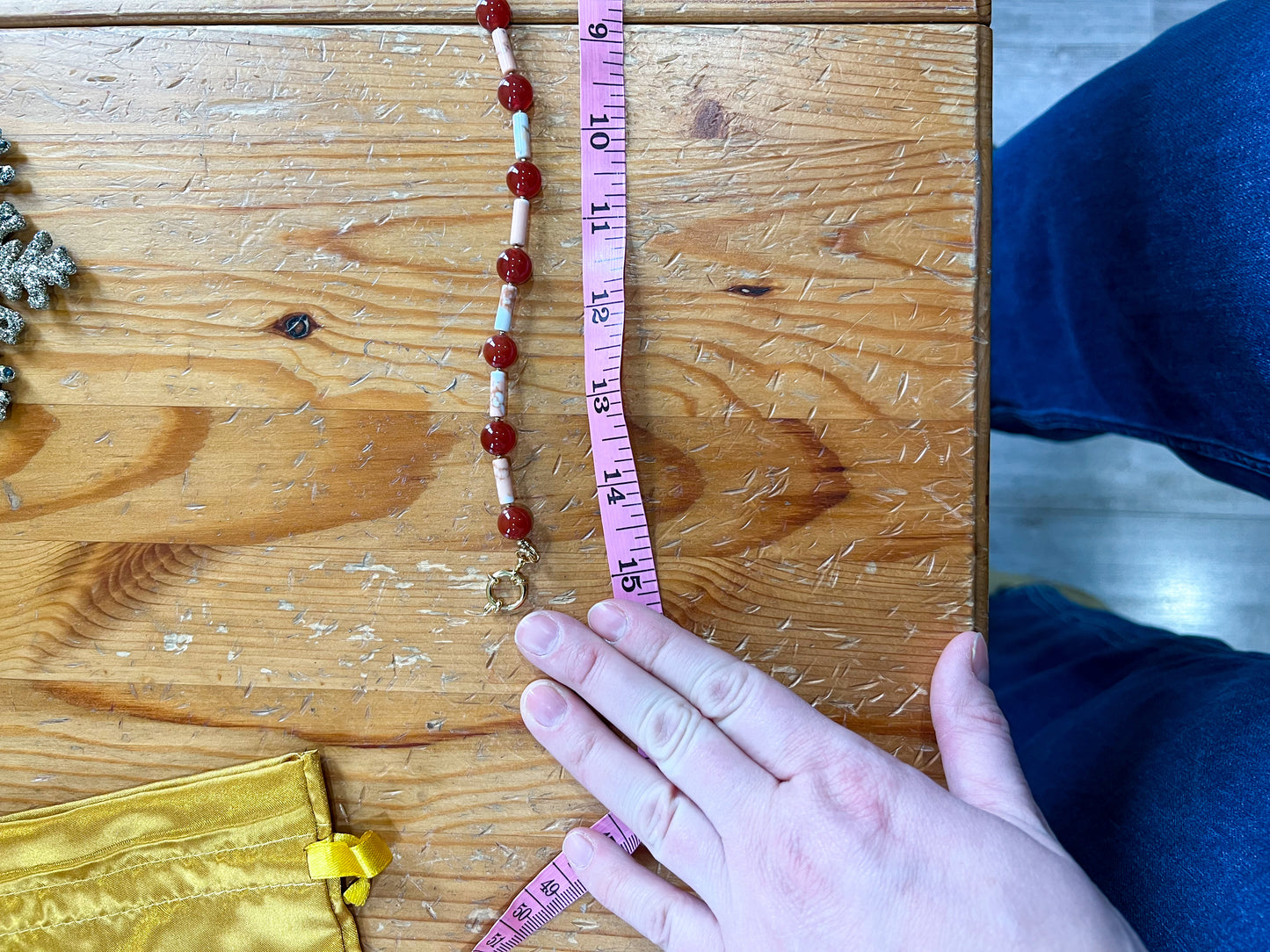 Beaded Necklace in Red & Pink