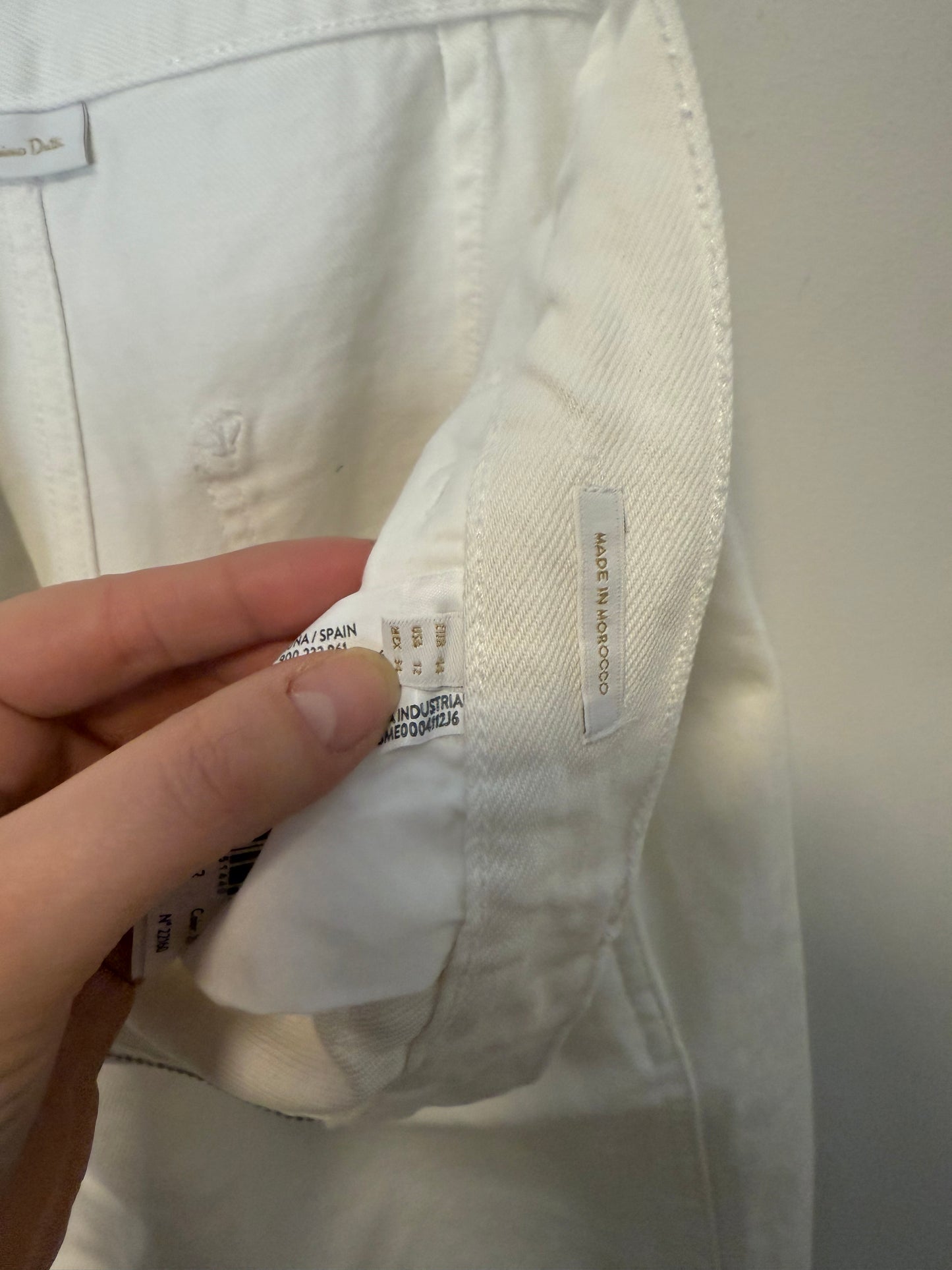 Massimo Dutti High Waist Wide Leg Jeans in White (Size 12)