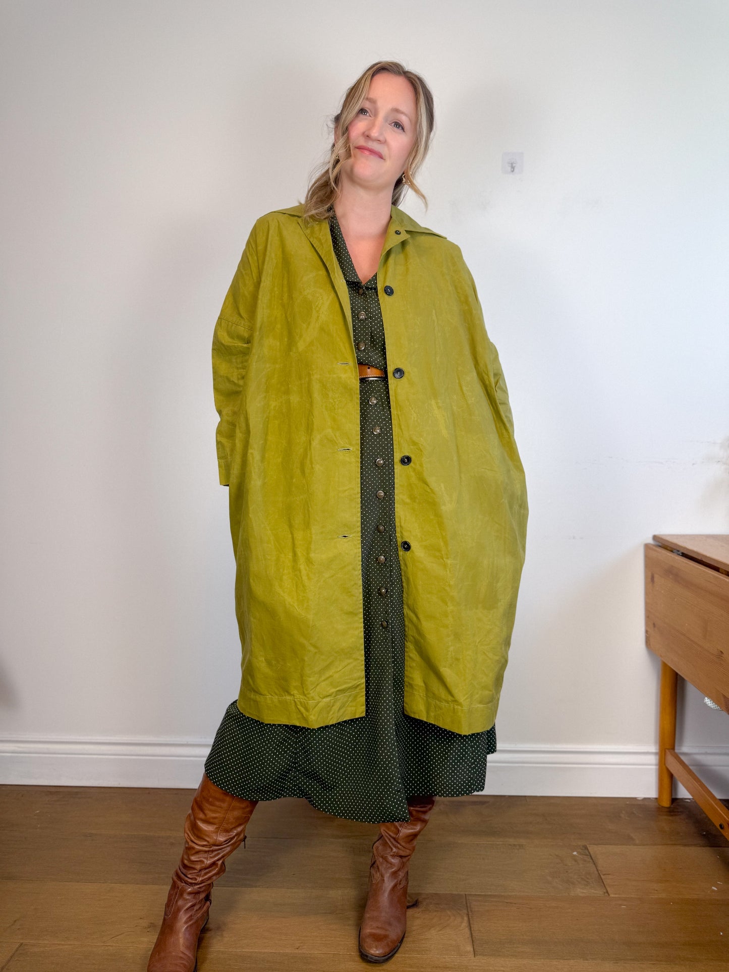 Cawley Studio Designer Canvas Trench Coat in Green (Size S-L)
