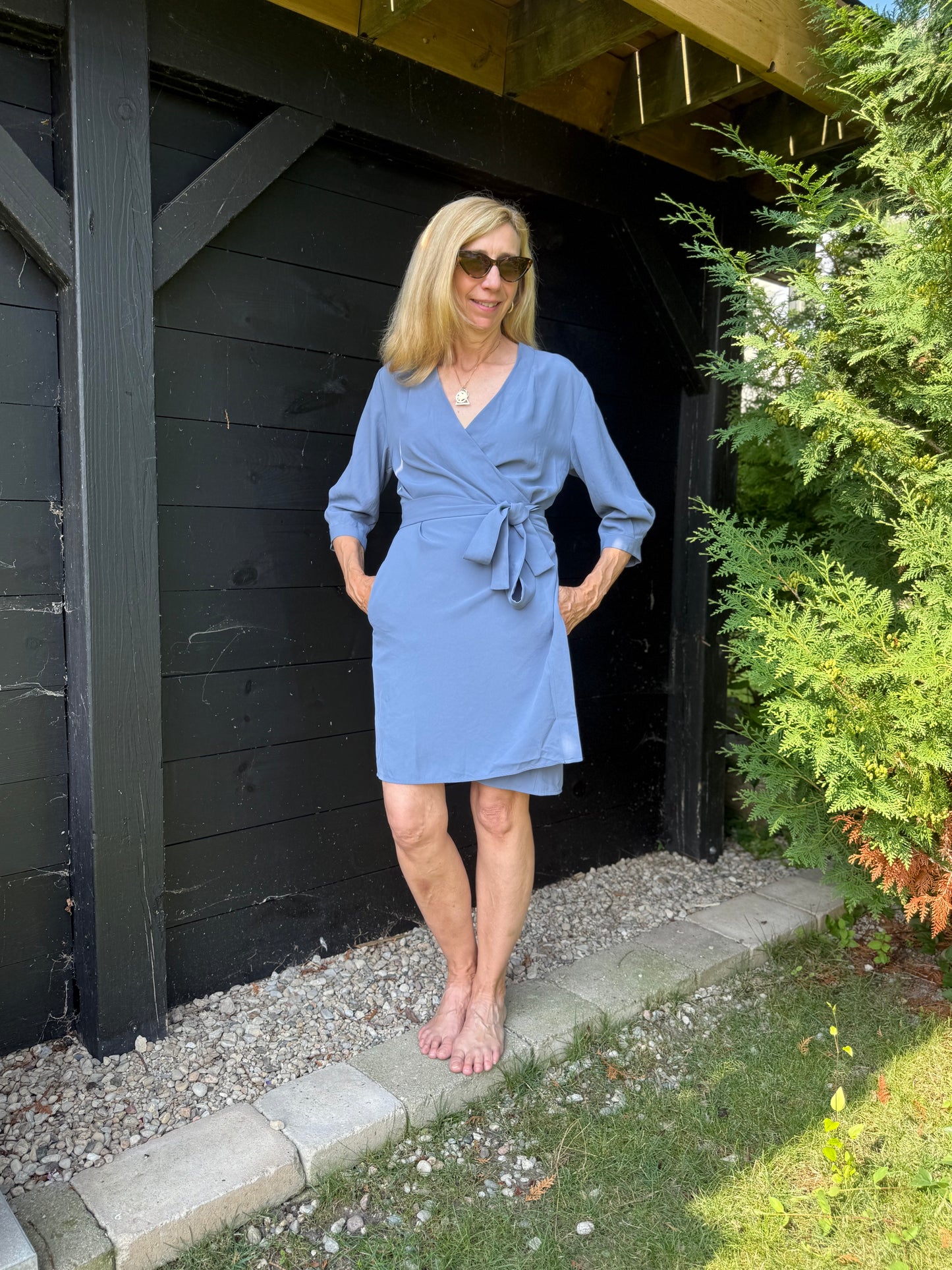 Everlane "The Japanese GoWeave Long-Sleeve Mini Wrap Dress in Blue" (Size S/M)