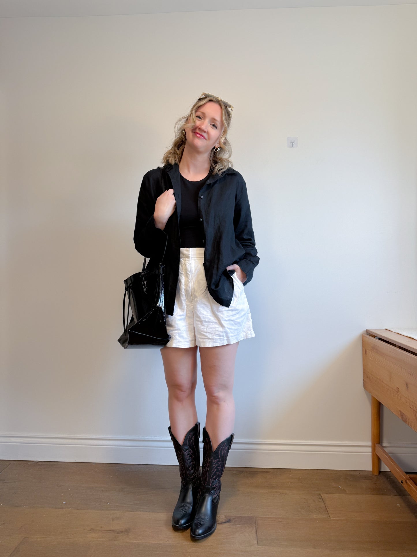 Hudson North Oversized Linen Blouse in Black (Size 1X)