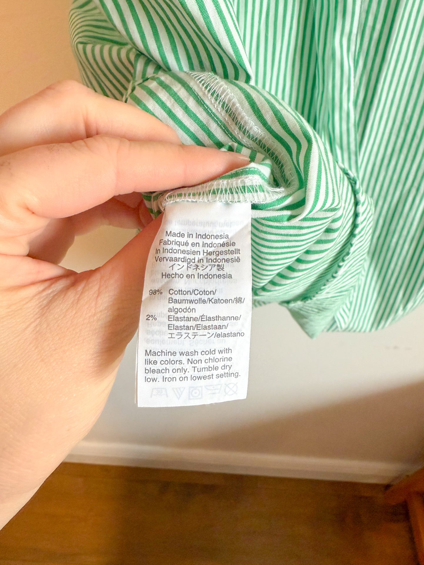 J.Crew "Tie-Neck Poplin Cotton Top in Green/White" (Size 10)