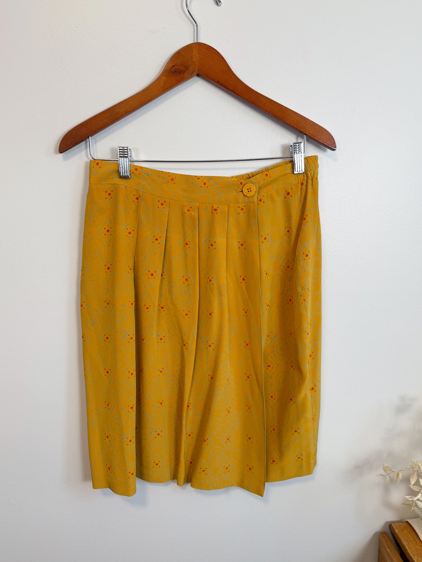 Vintage Silk Skirt (Size S/M)