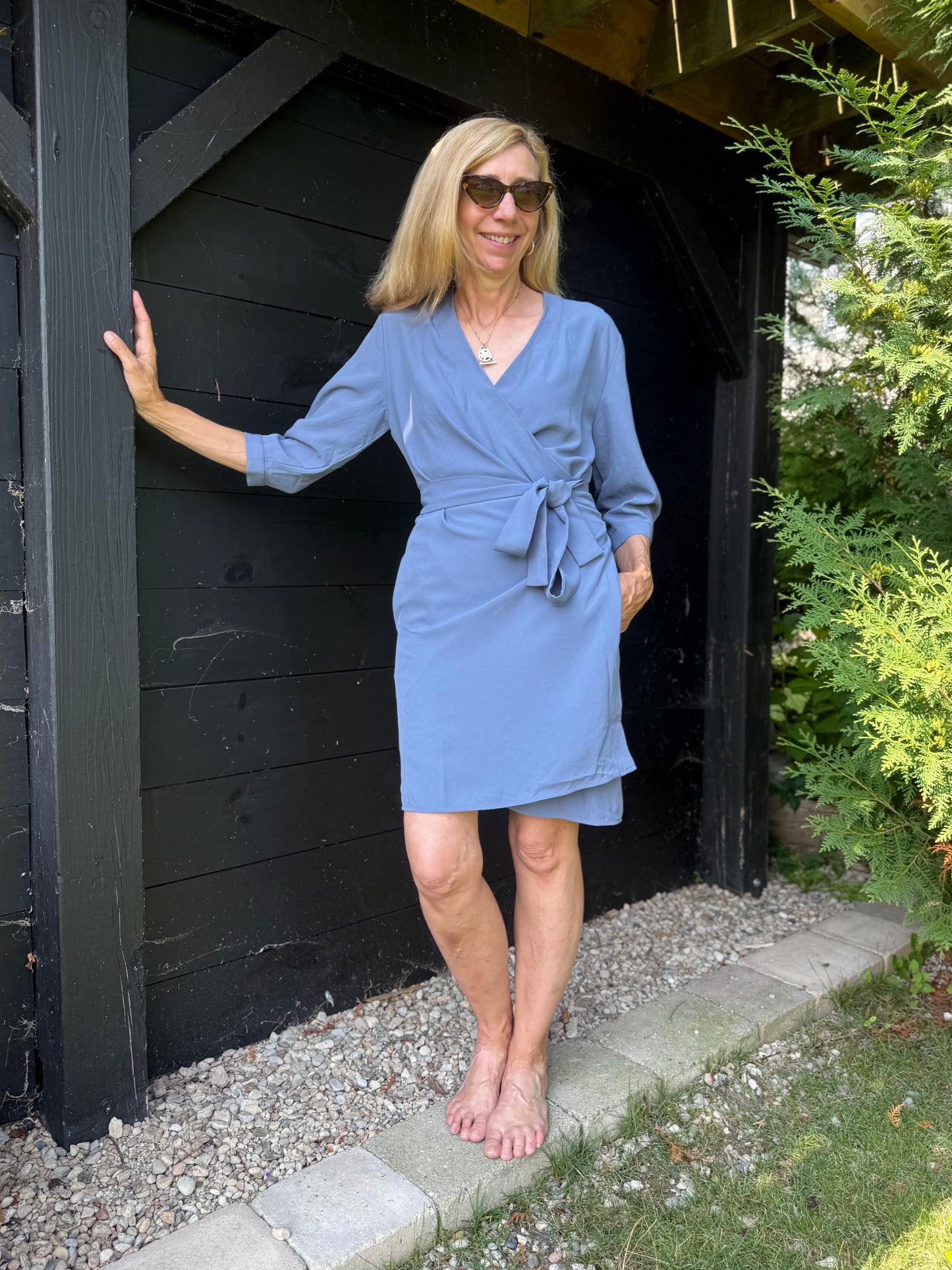 Everlane "The Japanese GoWeave Long-Sleeve Mini Wrap Dress in Blue" (Size S/M)