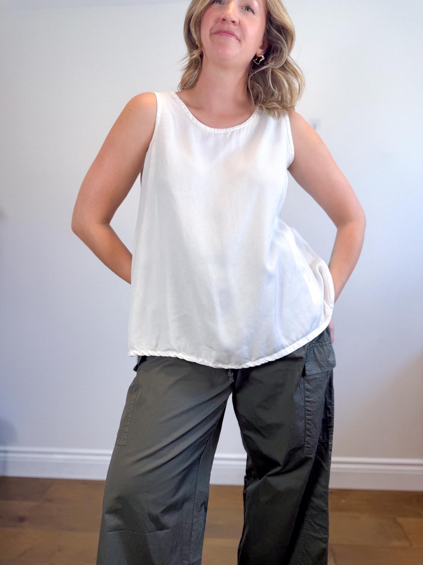 Brynn Walker Sleeveless Tencel Shirt in Off White (Size XS-M)