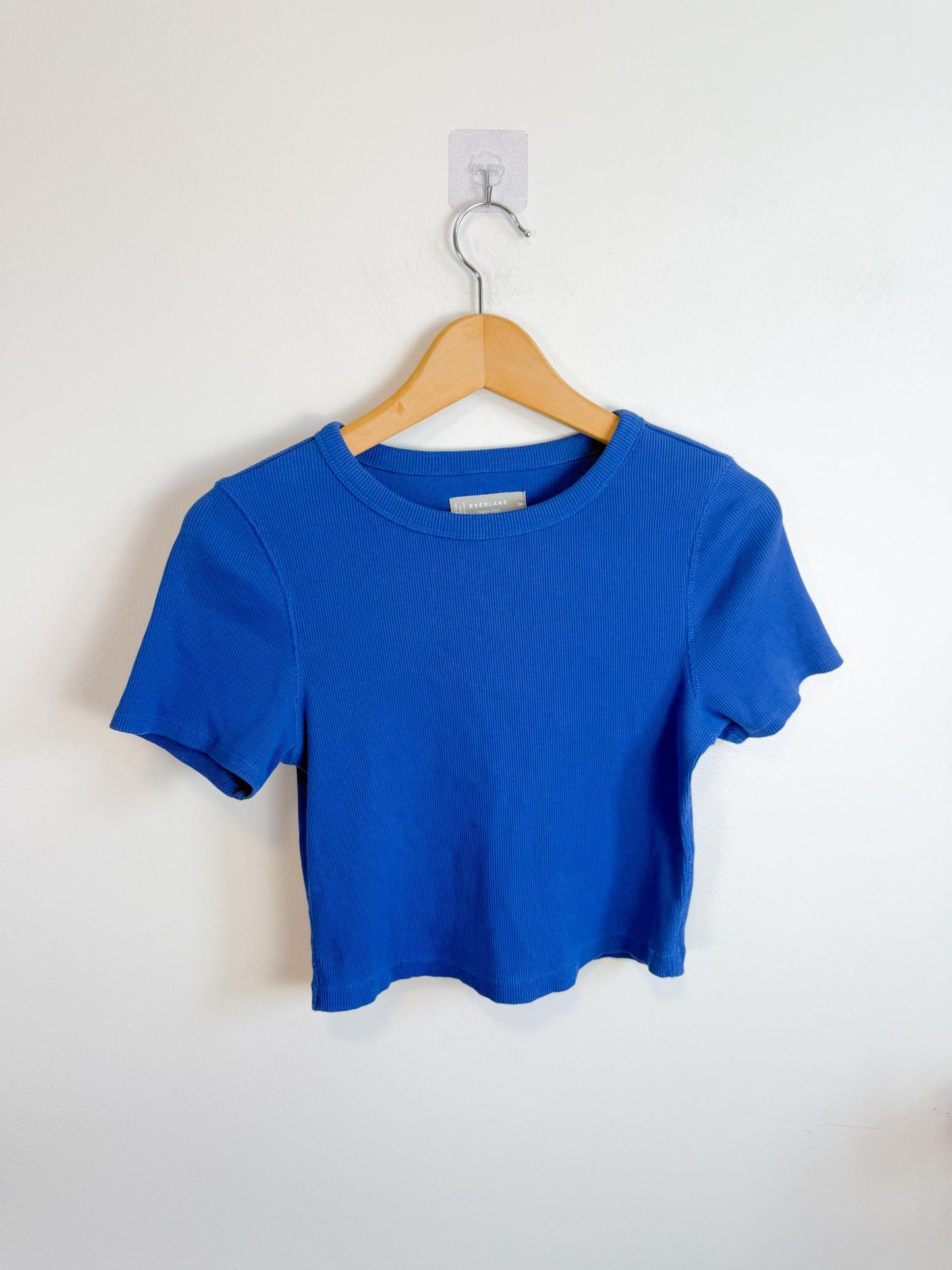 Everlane "The ’90s Rib Tee in Blue" (Size M)