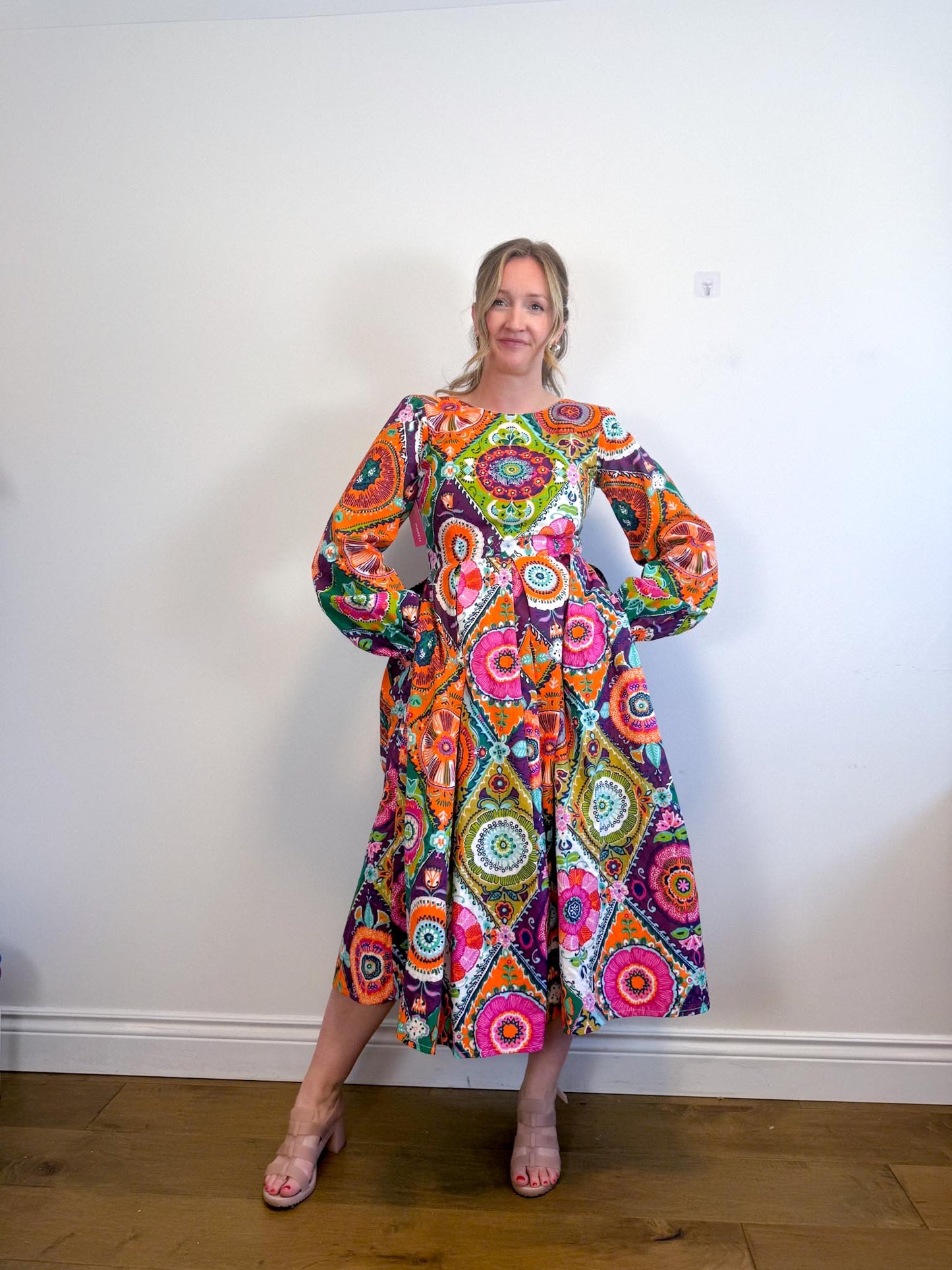 KAELA KAY Slow Fashion Long Sleeve Midi Dress NWT (Size M/L)