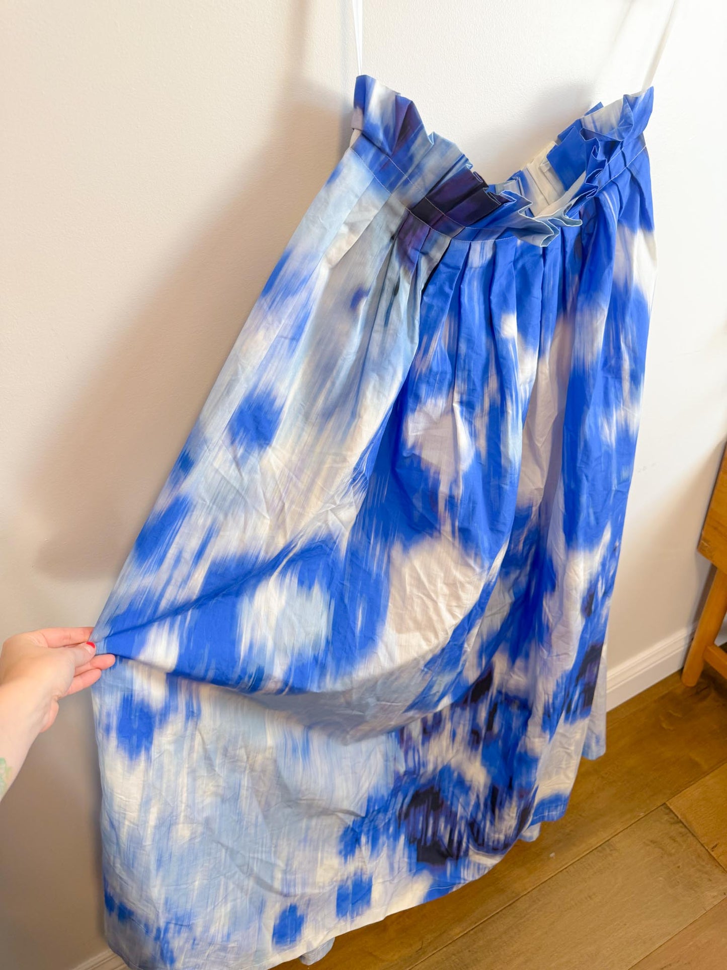 Carolina Herrera Designer "Maxi A-Line Women's Silk/Cotton Skirt in Blue/White Tie Dye" NWT (Size 12)