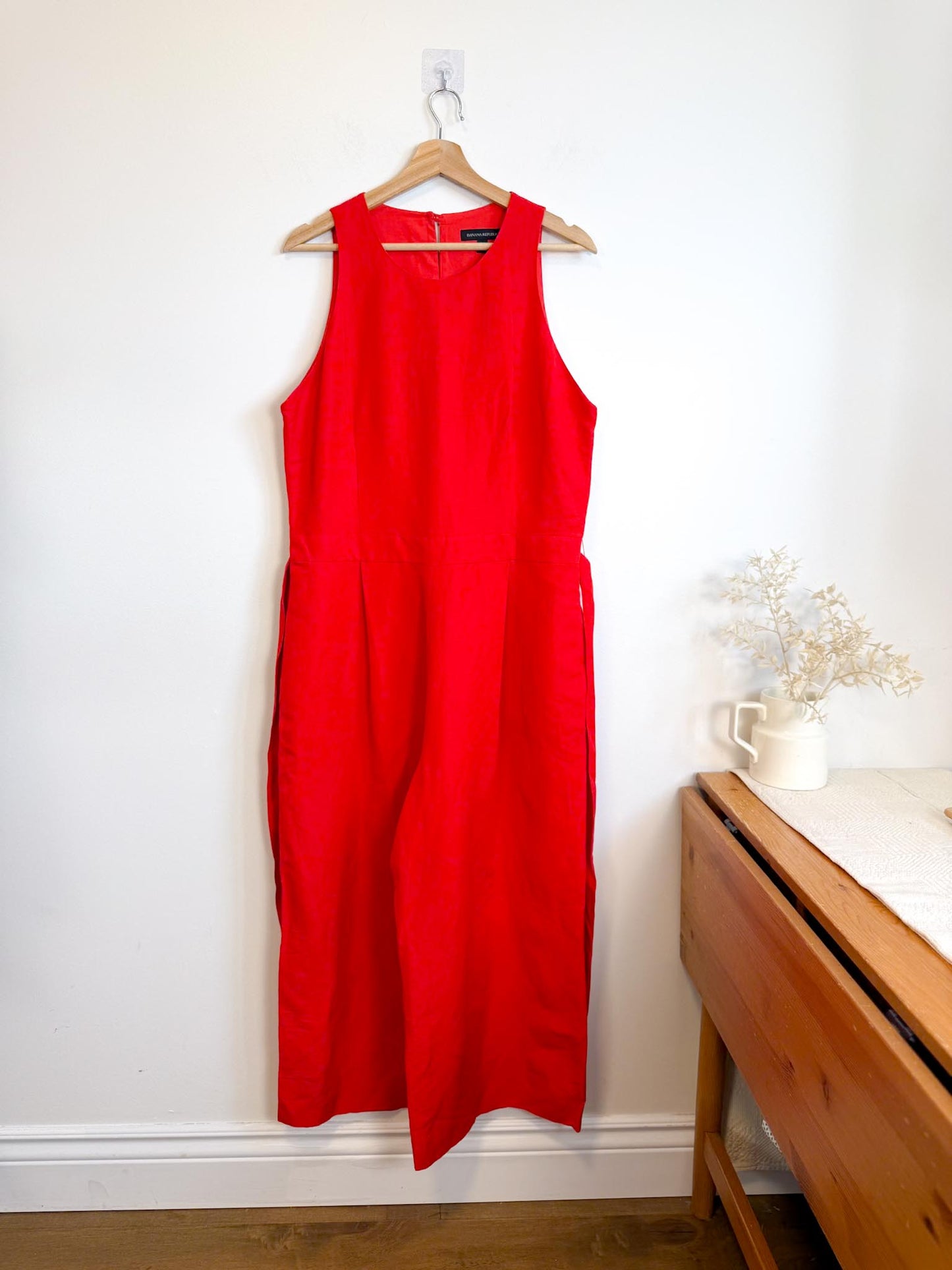Banana Republic "Linen-Cotton Wide-Leg Cropped Jumpsuit in Red" (Size 14)