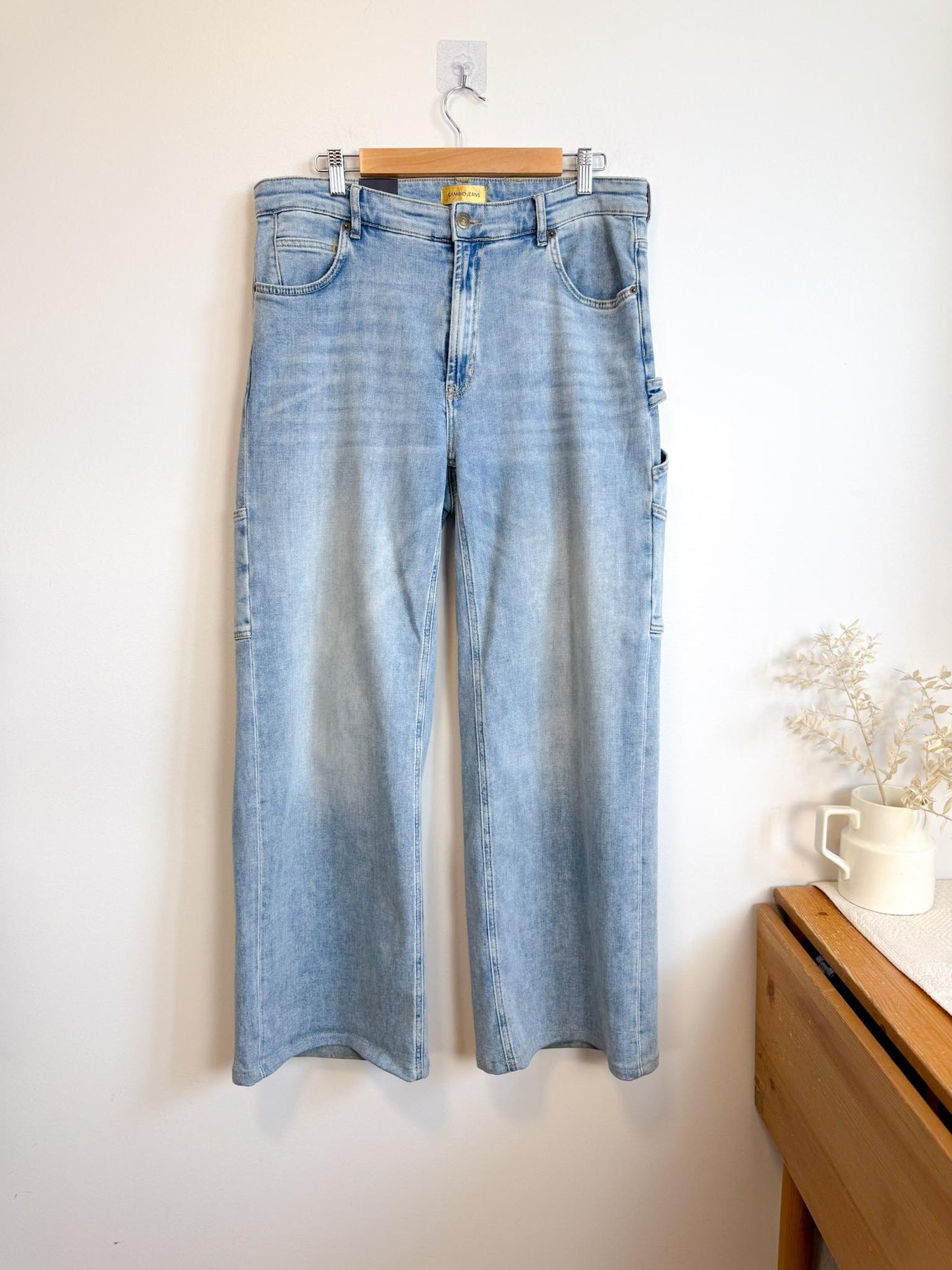 CAMBIO "Alia 5 Pocket Jeans" NWT (Size L/XL)
