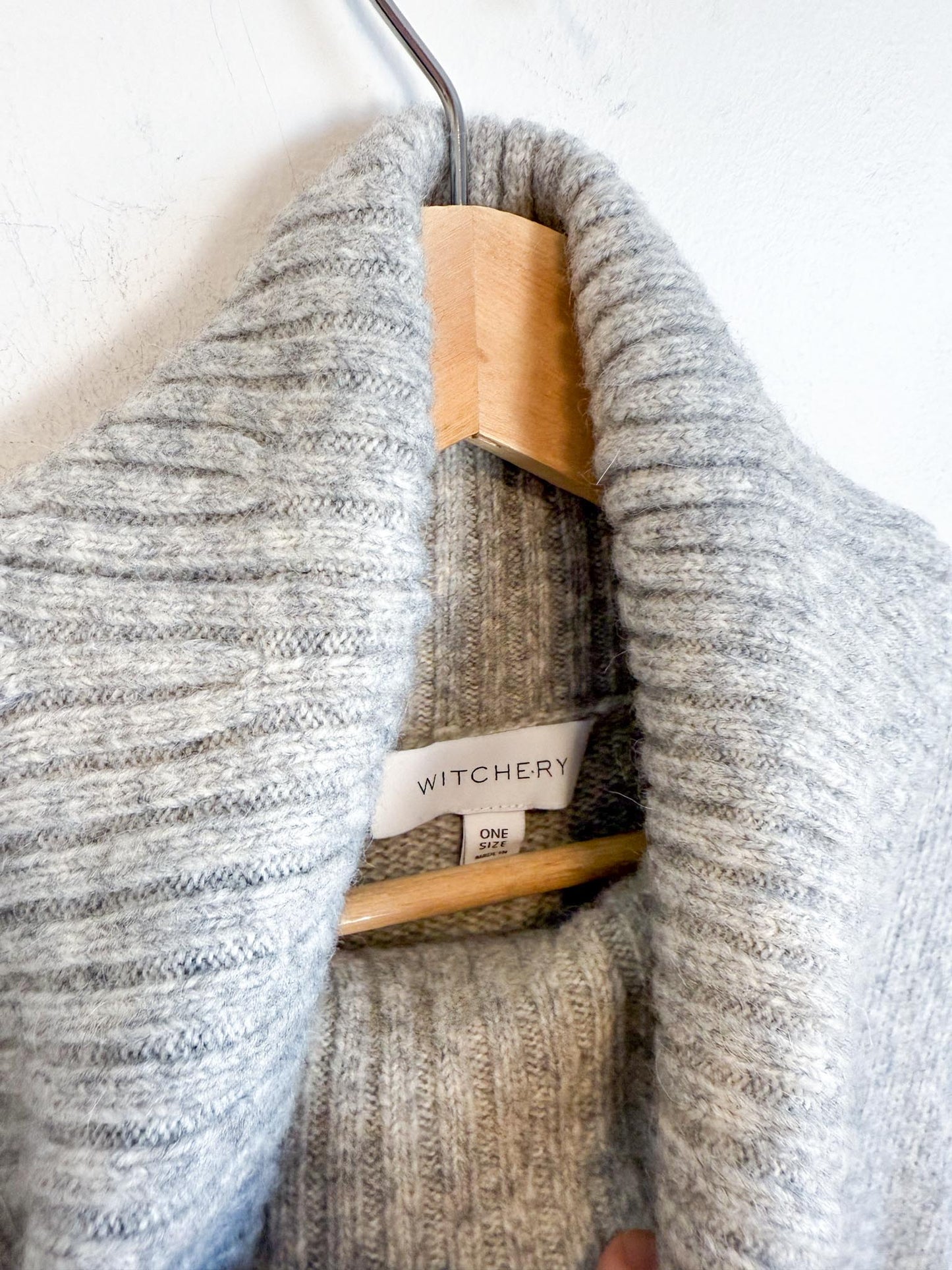 WITCHERY Turtleneck Sweater Vest in Grey (Size L)
