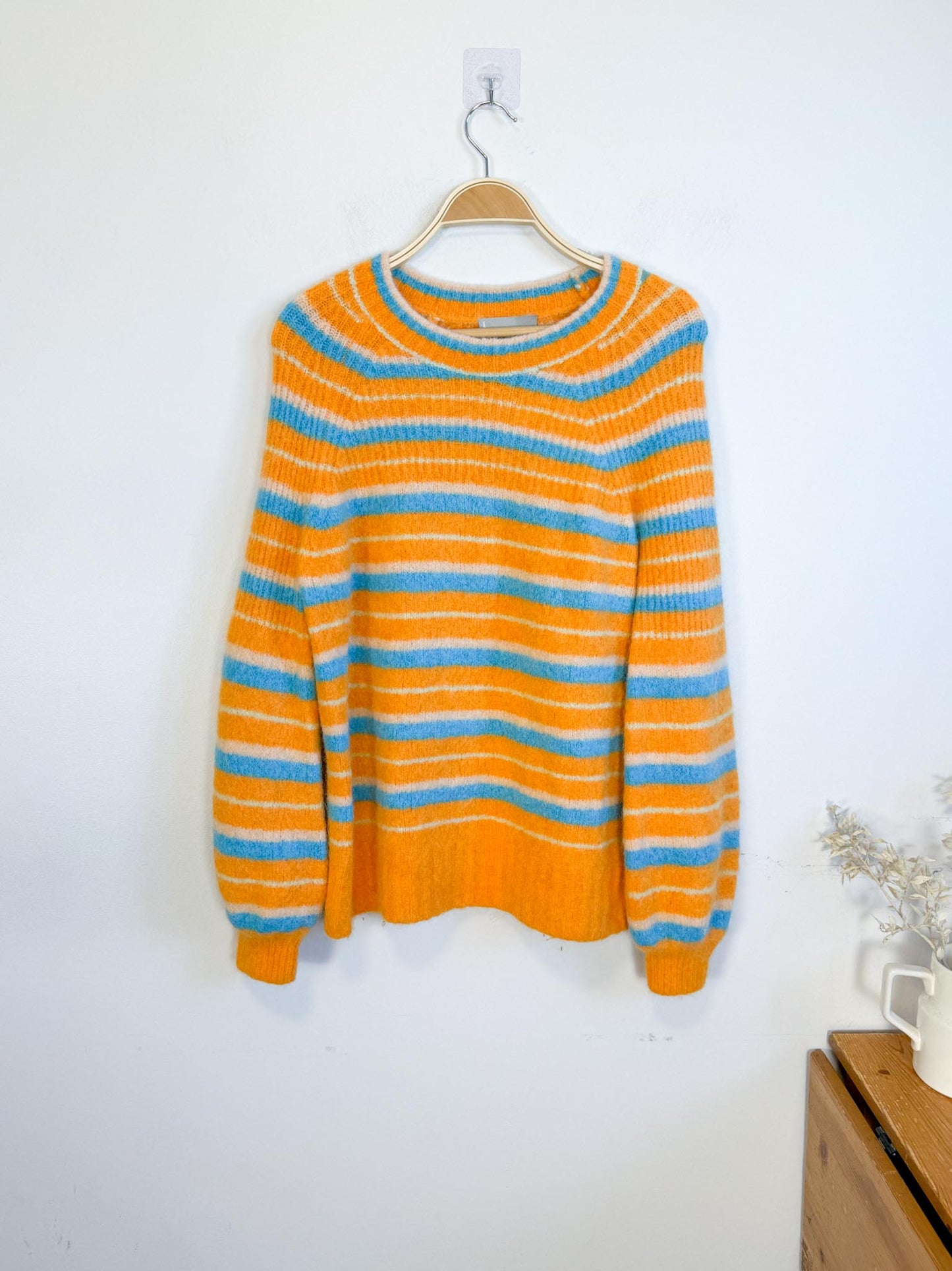 Everlane "The SuperFuzz Alpaca Oversized Crewneck" (Size S/M)