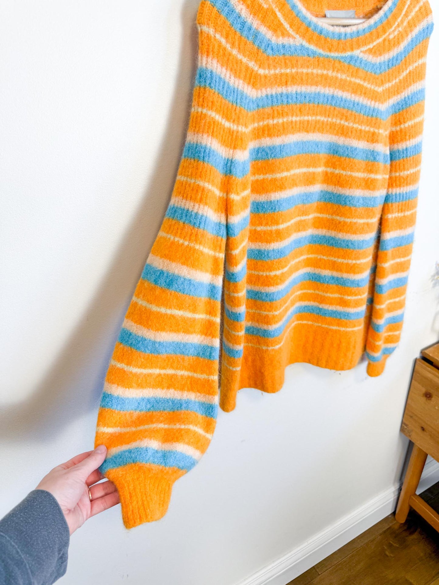 Everlane "The SuperFuzz Alpaca Oversized Crewneck" (Size S/M)
