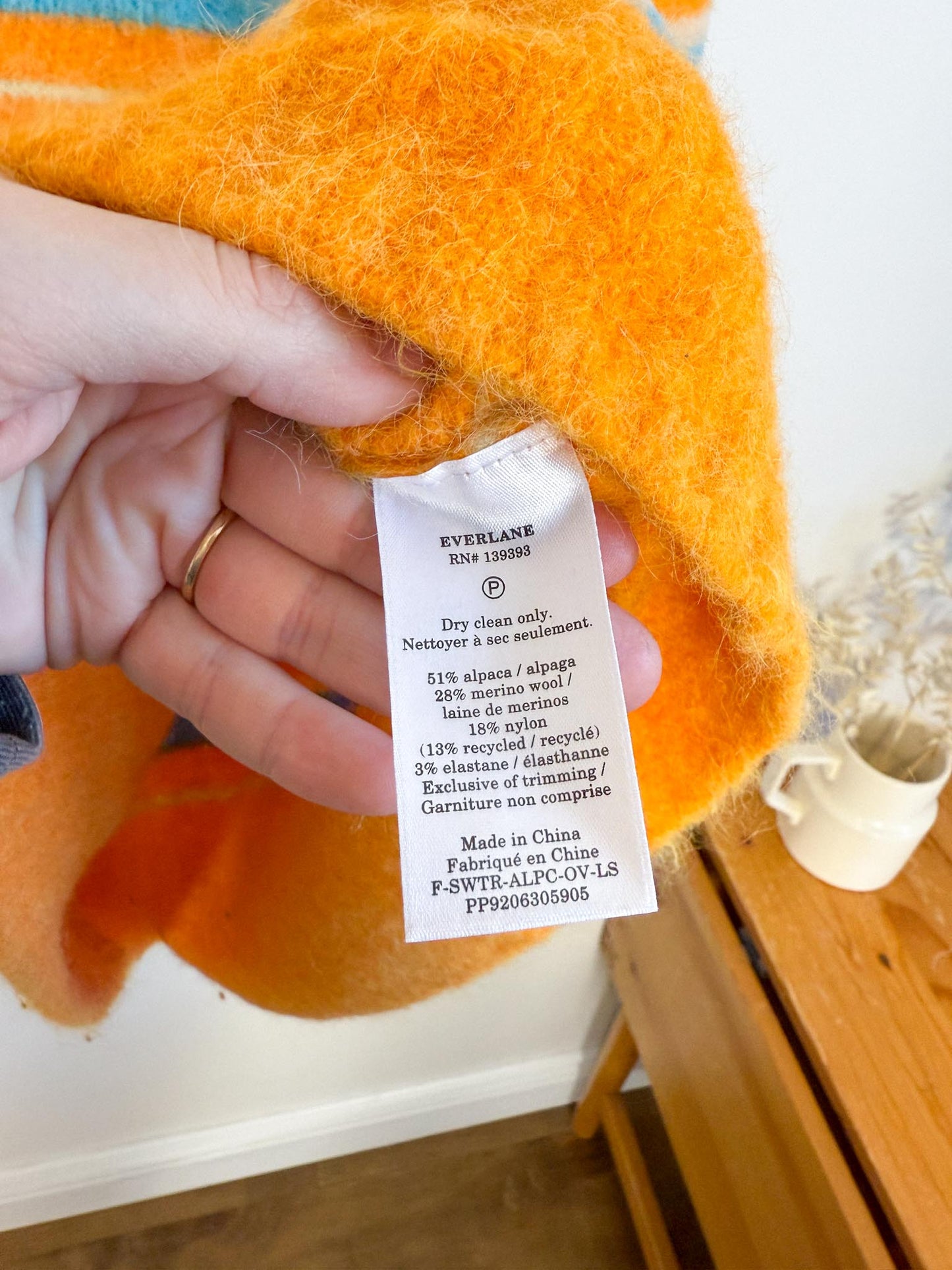Everlane "The SuperFuzz Alpaca Oversized Crewneck" (Size S/M)