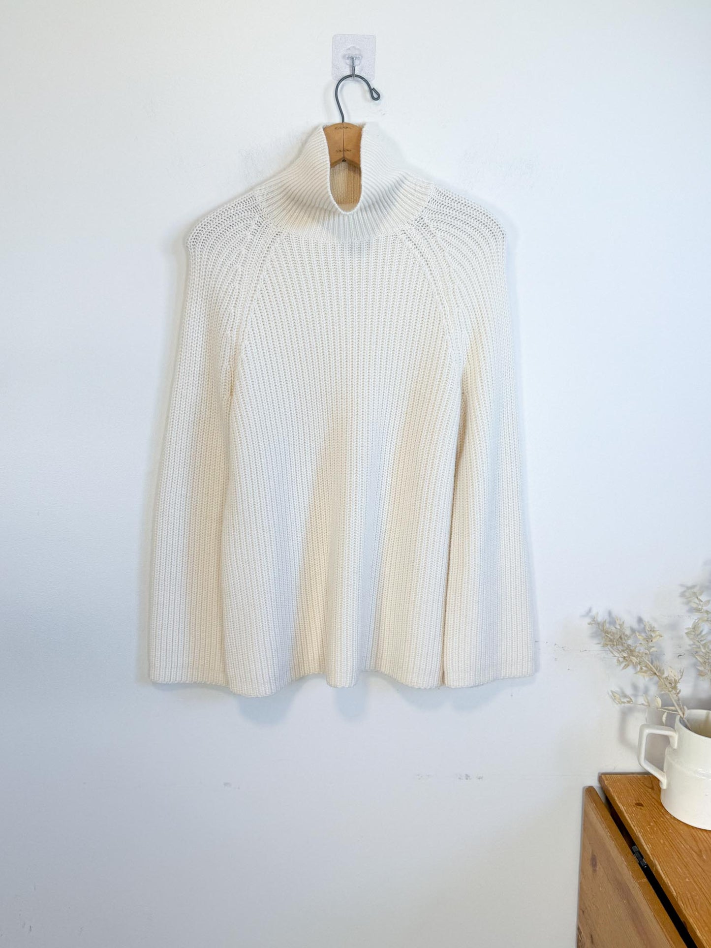 Wilfred Merino Wool Knit Sweater in Neutral (Size XS-M)