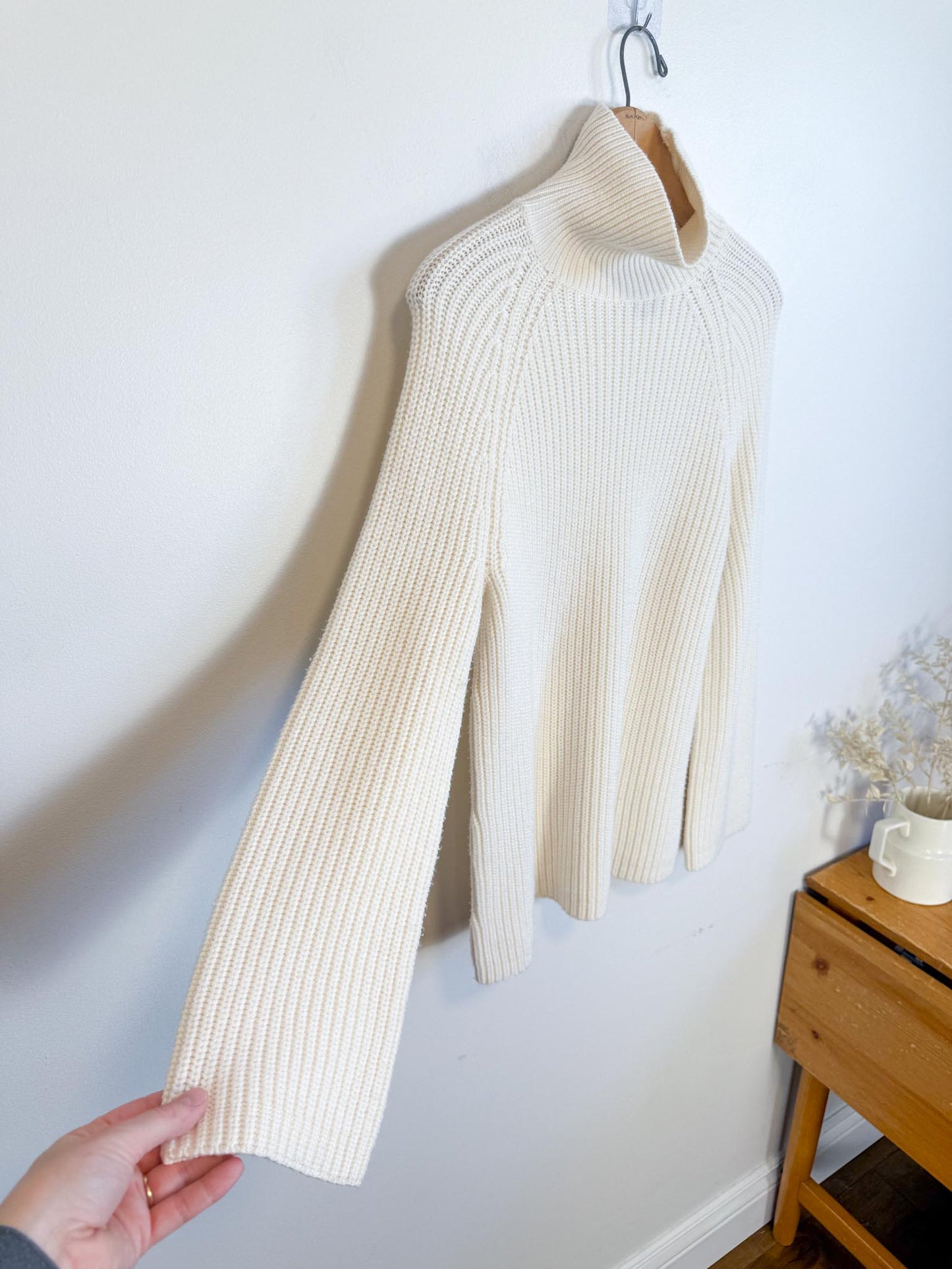 Wilfred Merino Wool Knit Sweater in Neutral (Size XS-M)