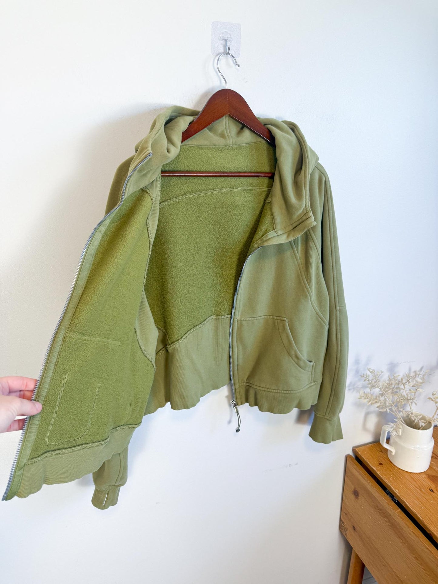 Lululemon "Scuba Oversized Full Zip Hoodie in Green" (Size XL/XXL)