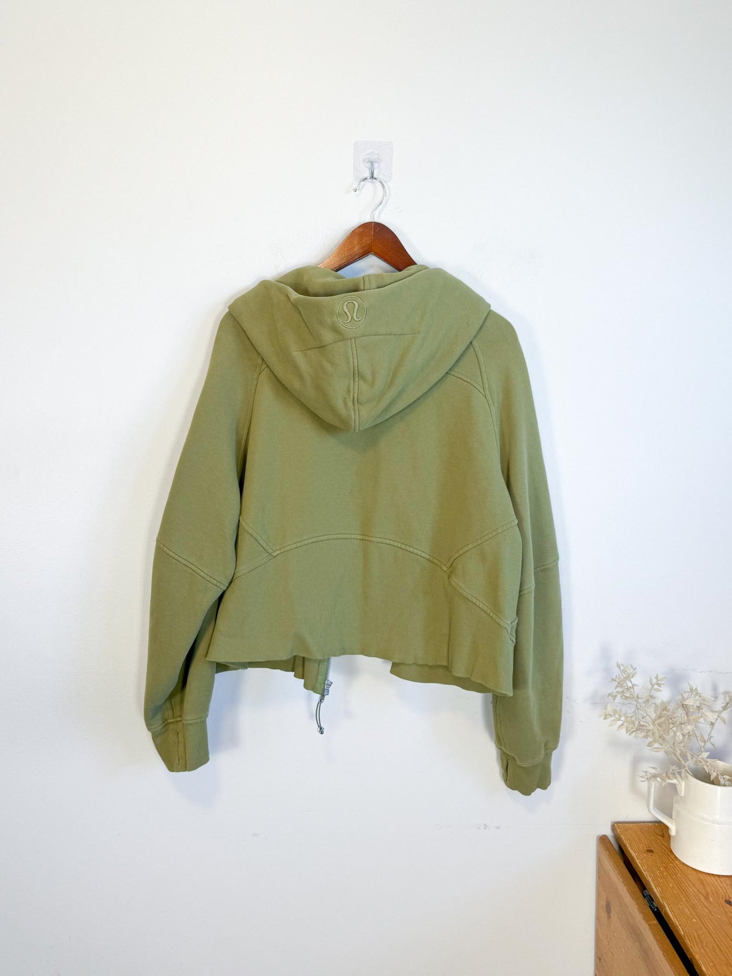 Lululemon "Scuba Oversized Full Zip Hoodie in Green" (Size XL/XXL)