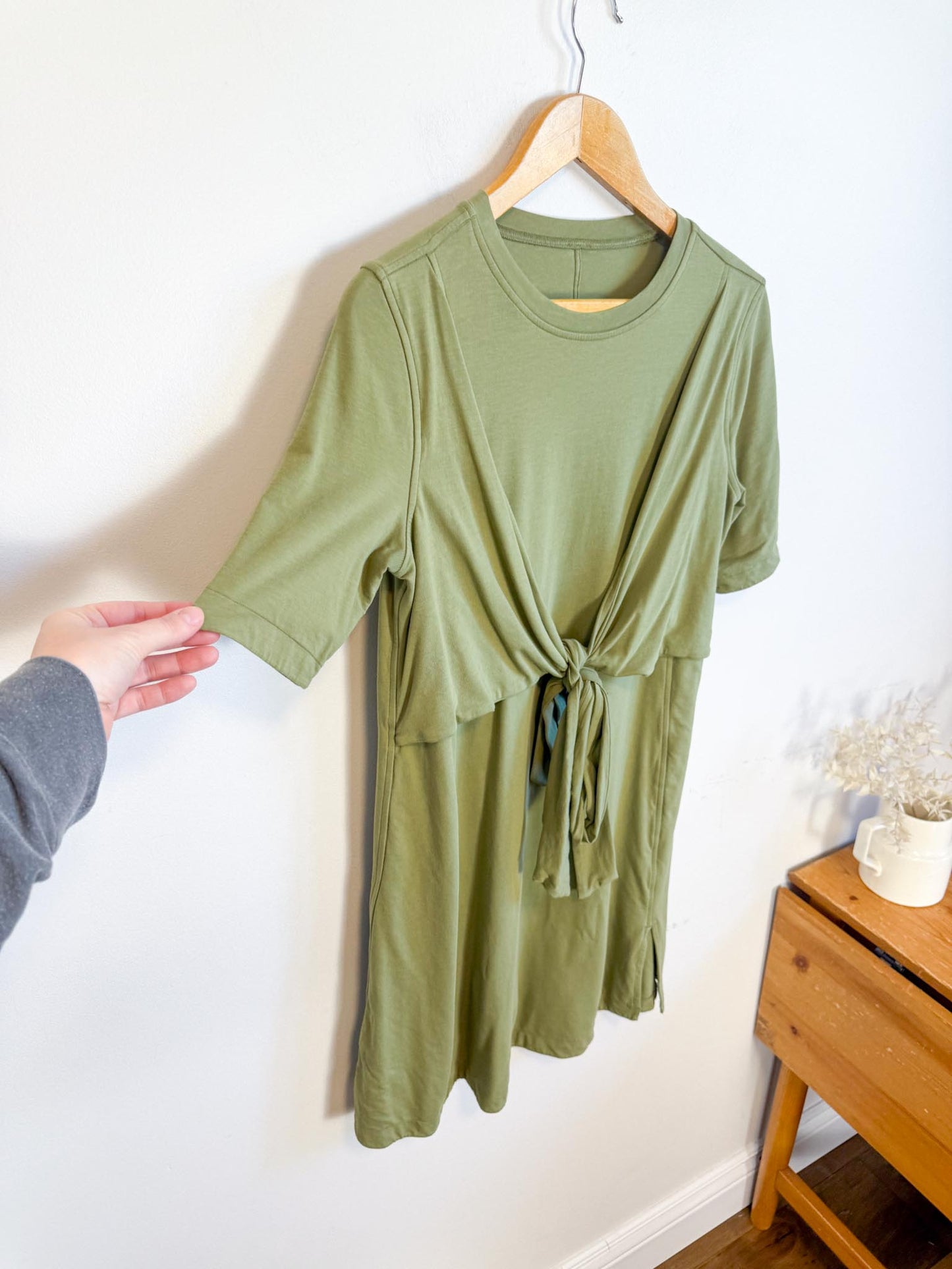 Lululemon Wrap Style T-Shirt Dress in Green (Size L)