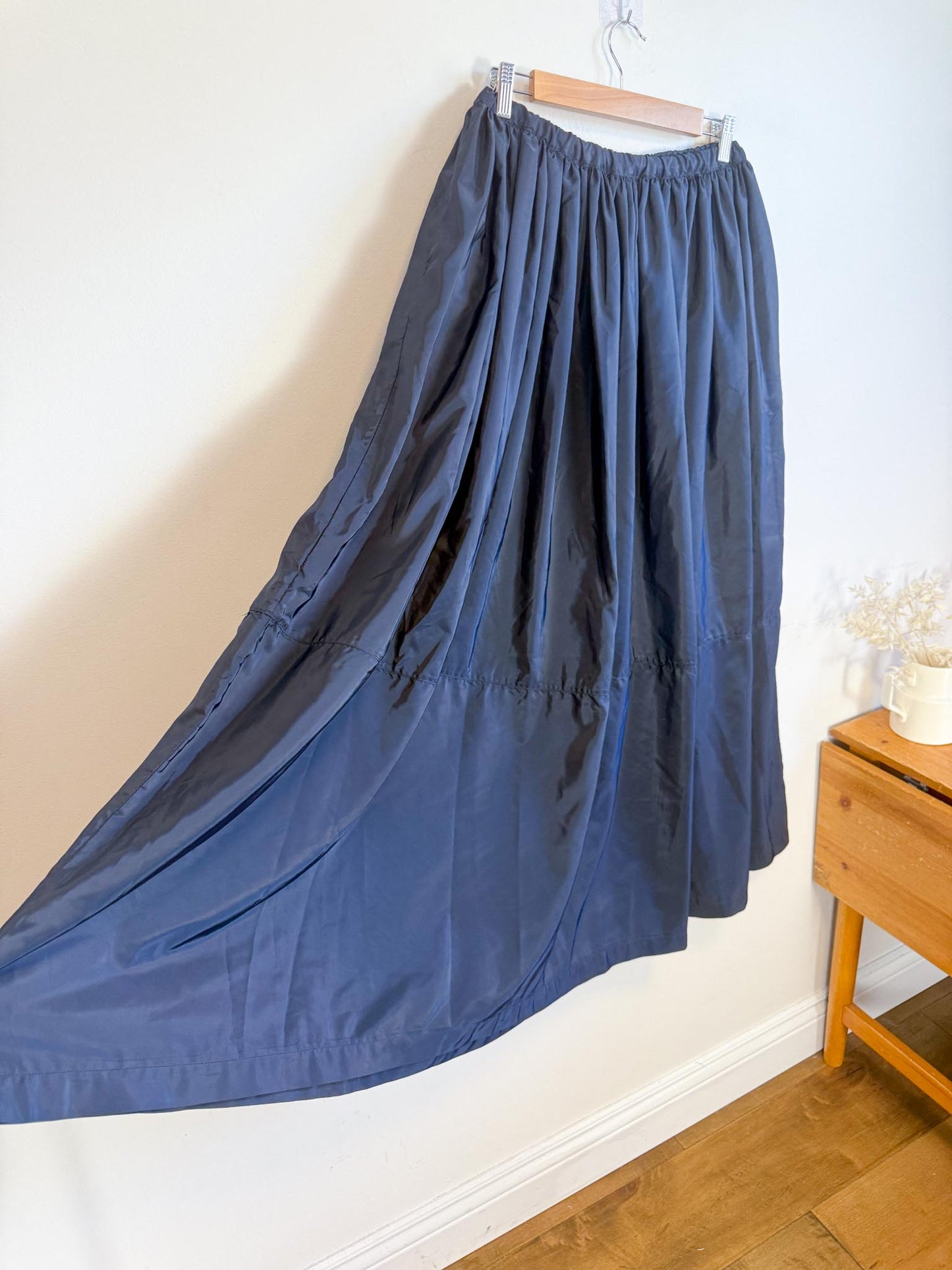Full Maxi Skirt in Navy (Size L)