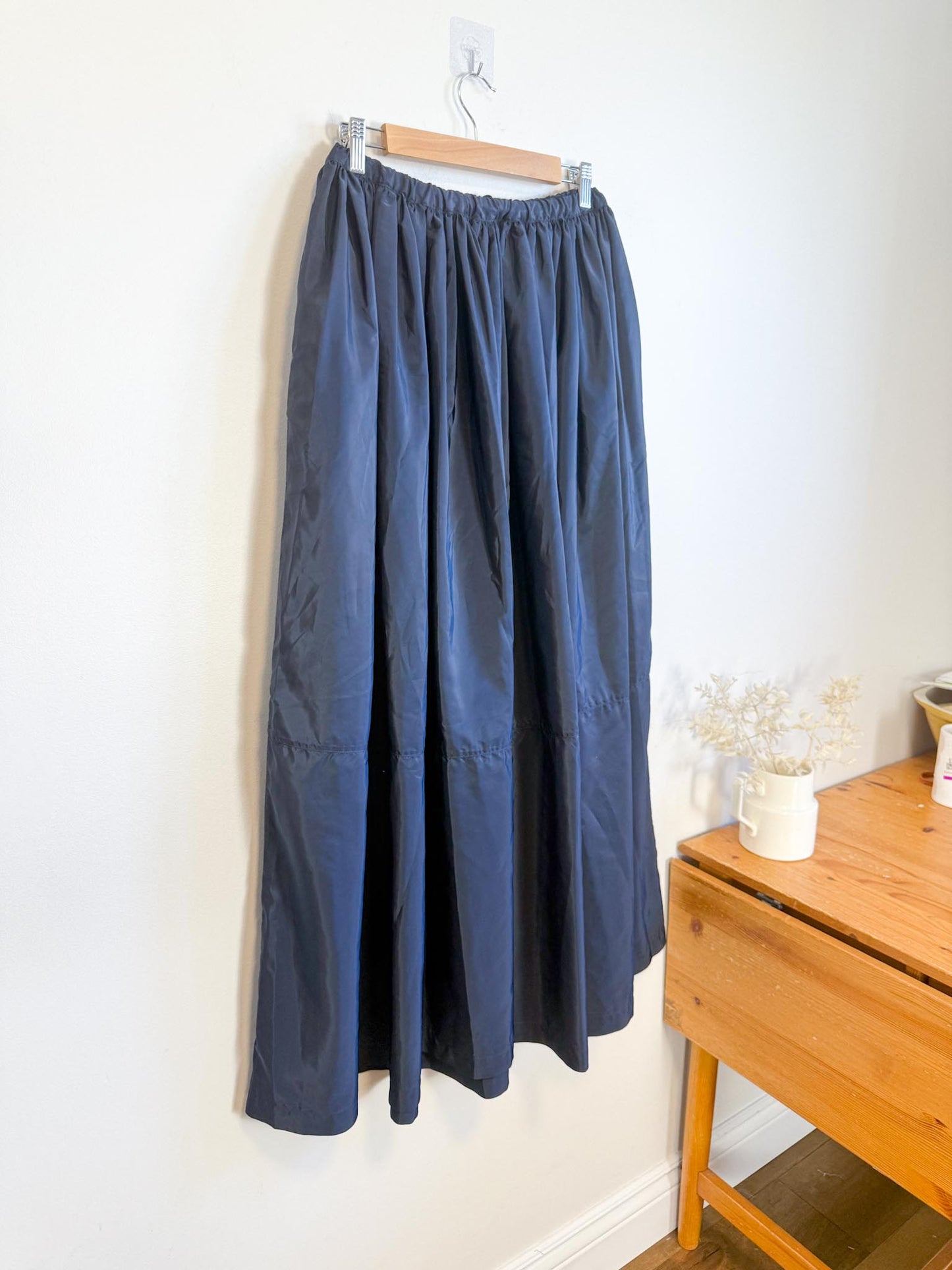 Full Maxi Skirt in Navy (Size L)