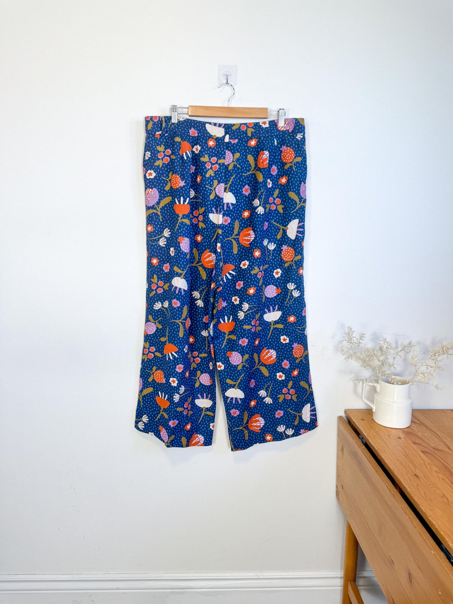 Princess Highway x ModCloth Linen Wide Leg Pants in Floral Print (Size 16)