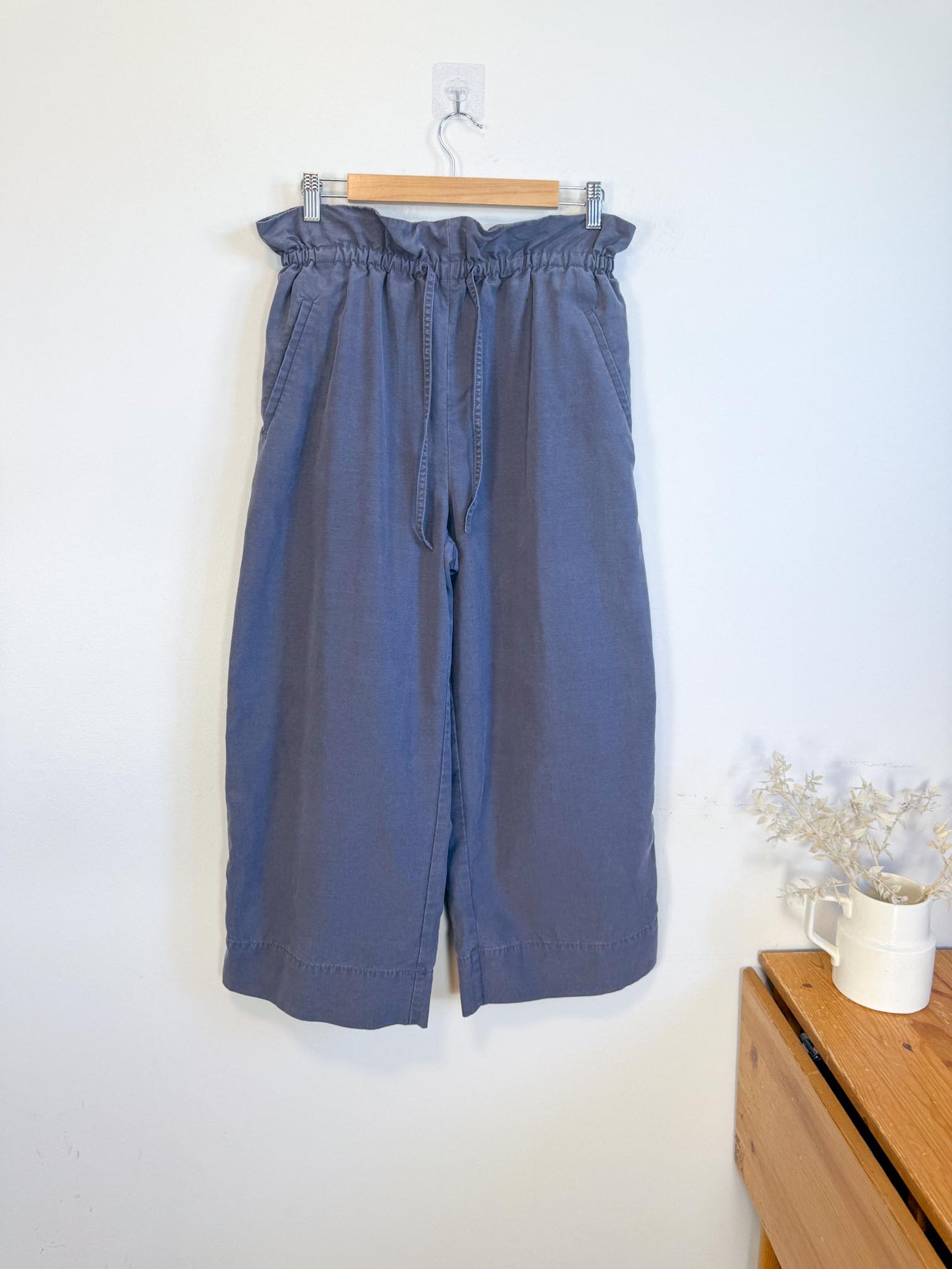Babaton "The Group by Babaton Kerri Pant in Grey" (Size S/M)