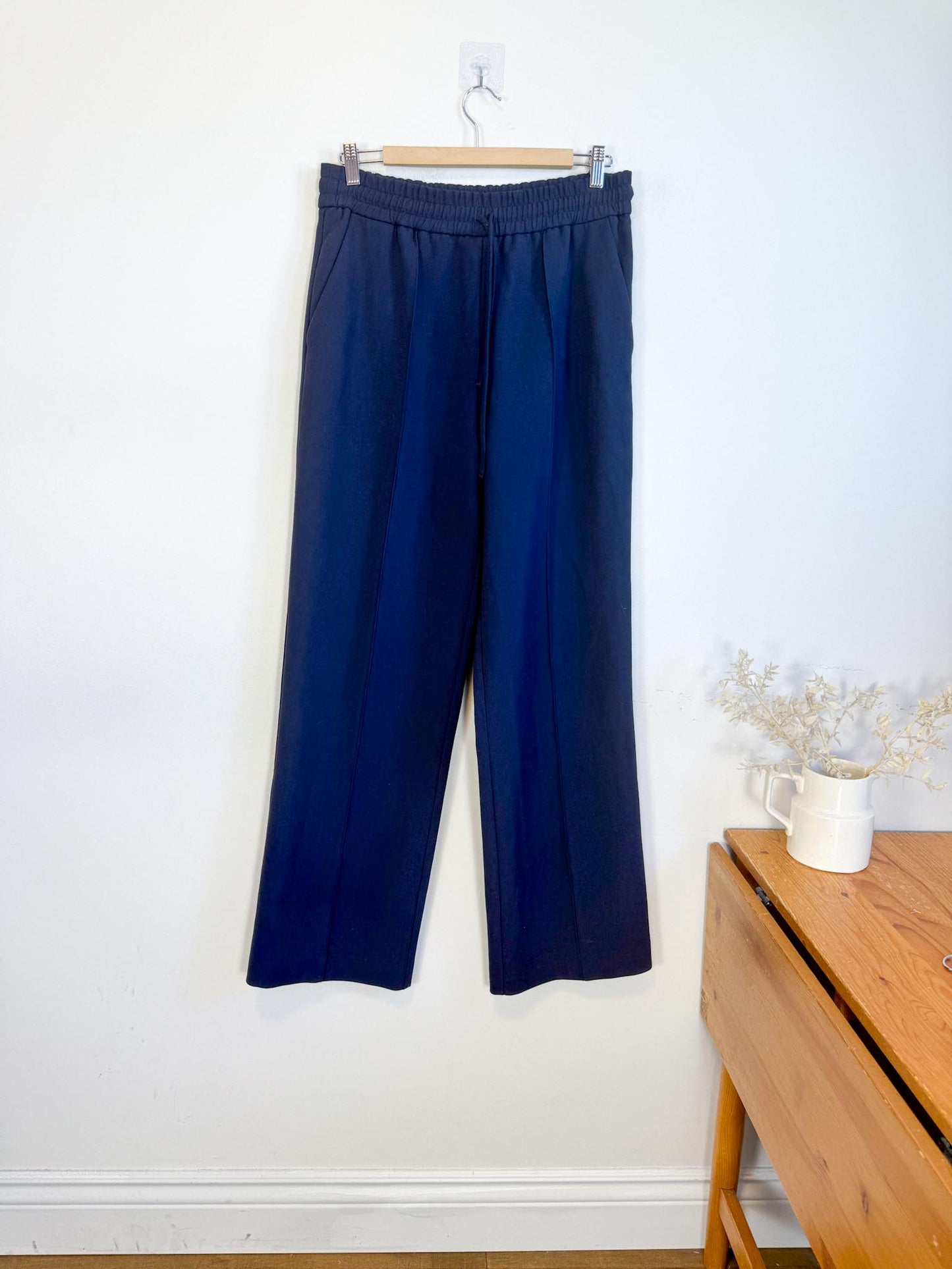 SEZANE "Bruce Trousers in Navy" (Size M/L)