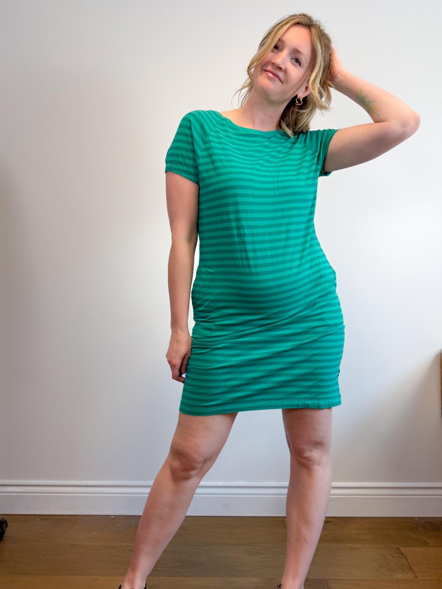 Kit & Ace Pima Cotton Striped T-Shirt Dress in Green (Size M)