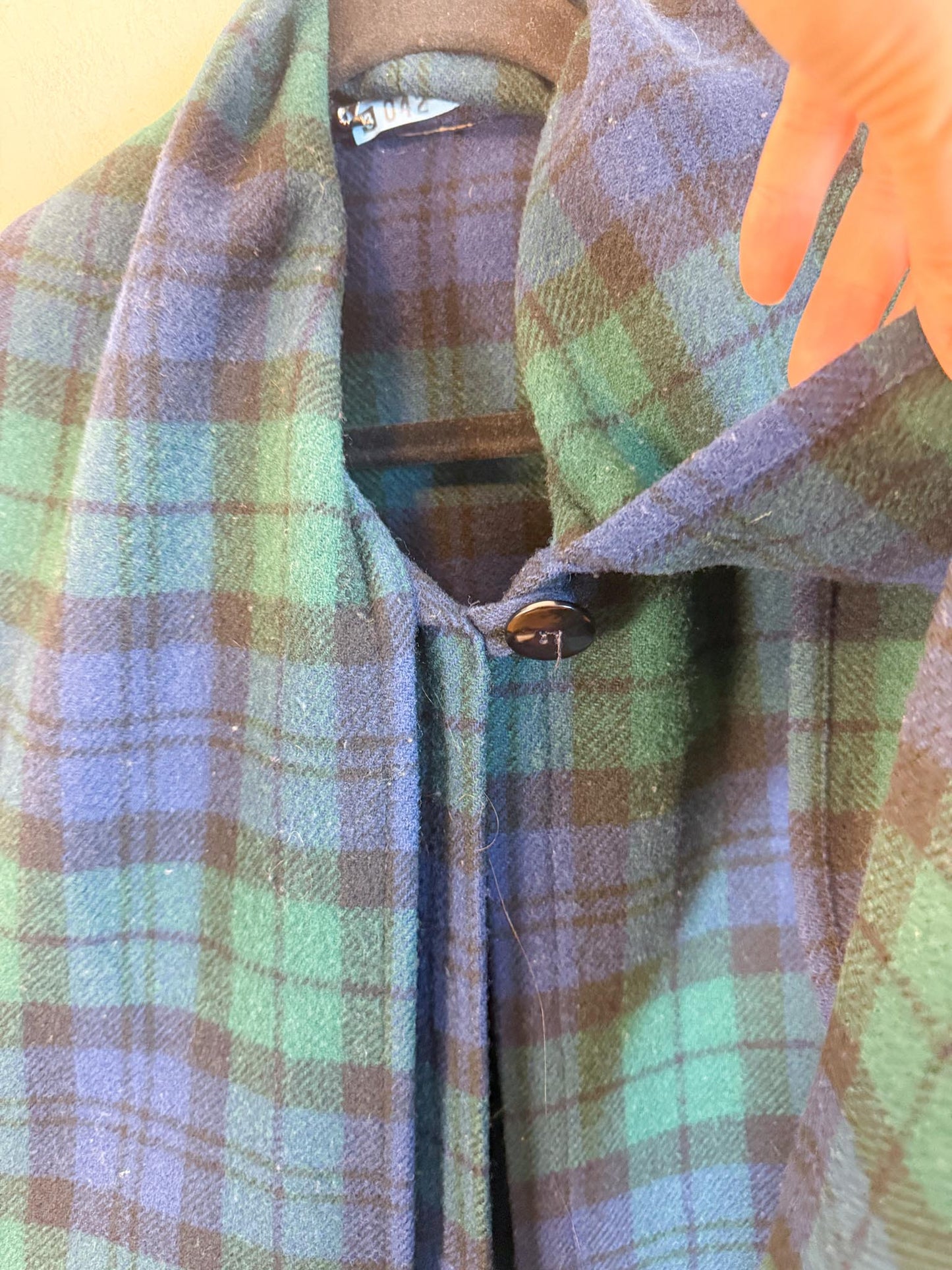 Vintage Plaid Wool Coat with Attached Scarf & Fringe (Size L)