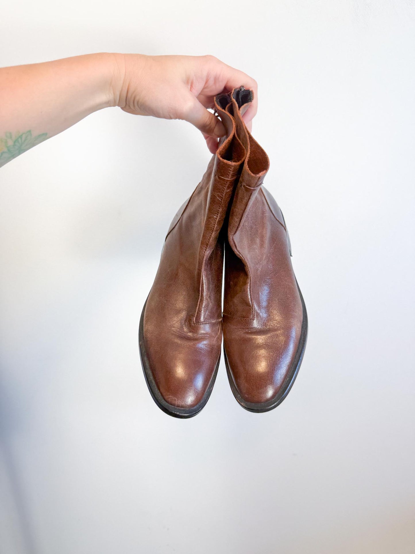 L’Intervalle Brown Leather Ankle Boots (Size 38)