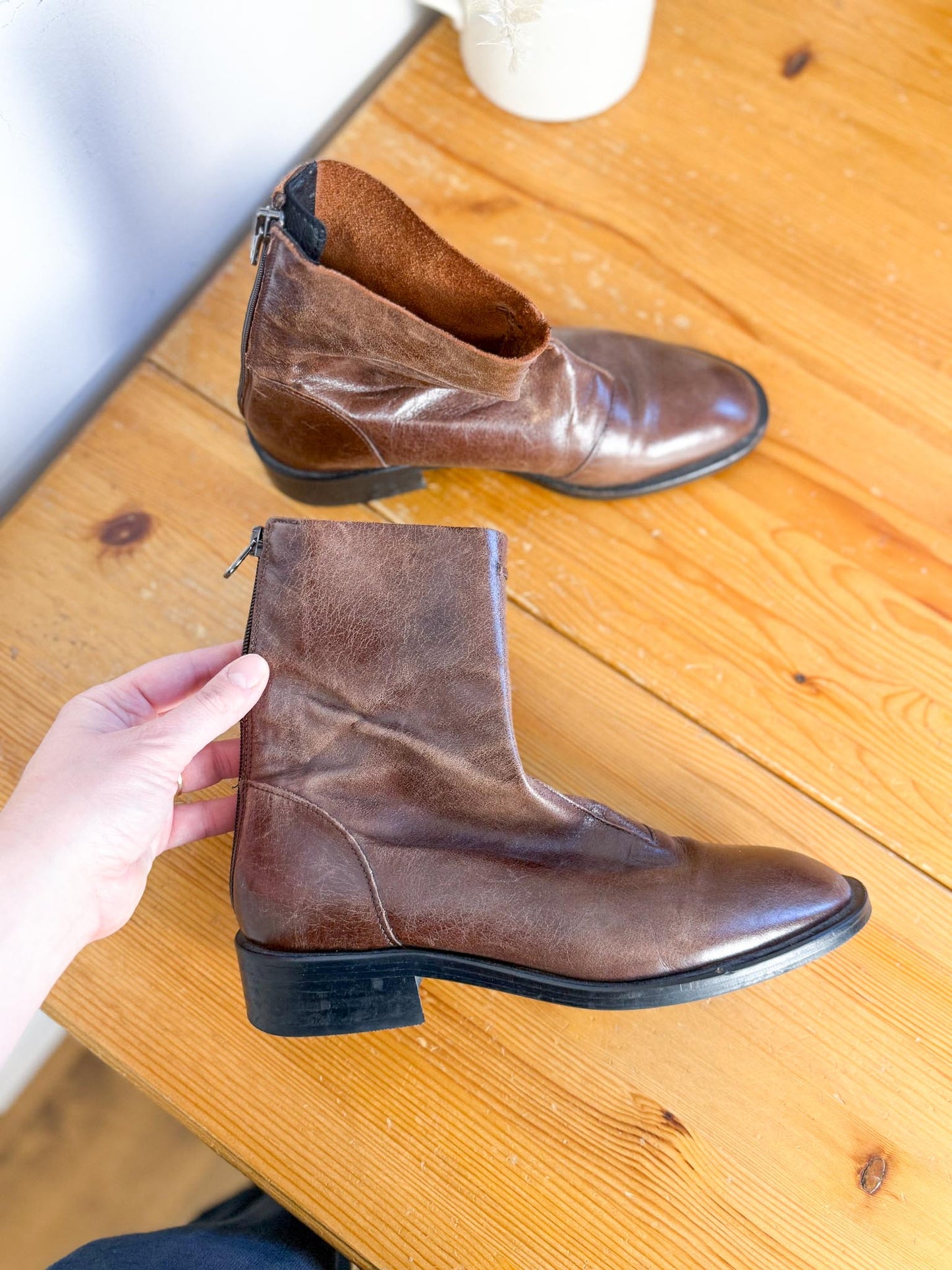 L’Intervalle Brown Leather Ankle Boots (Size 38)