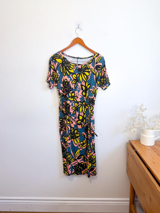 Weekend MaxMara "Caneva Knit Belted Dress in Floral" (Size M/L)