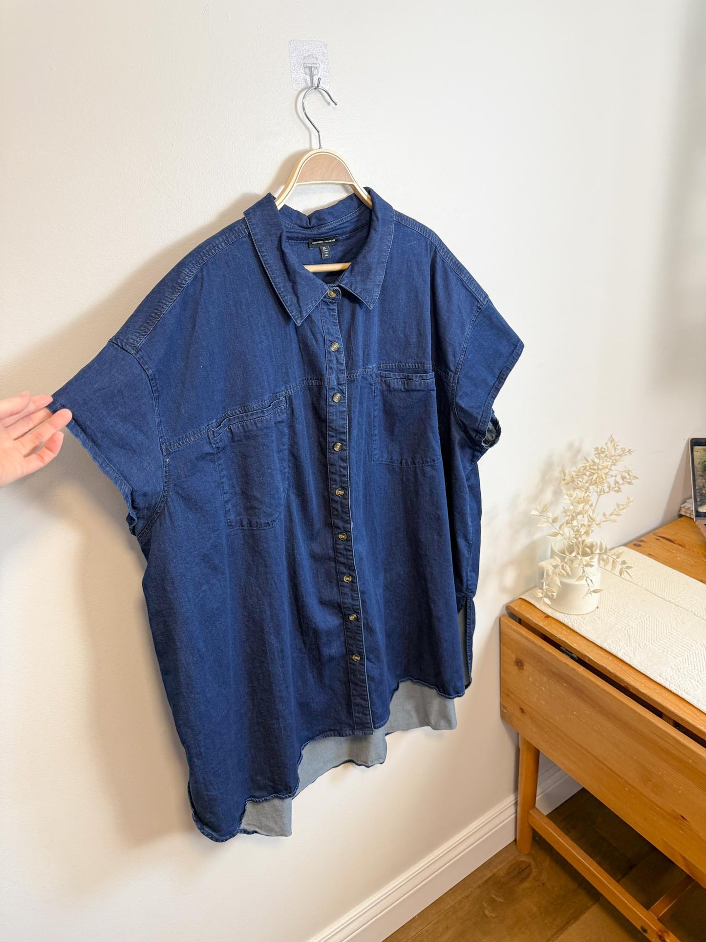 Universal Standard Chambray Shirt Dress in Dark Wash (Size XL)