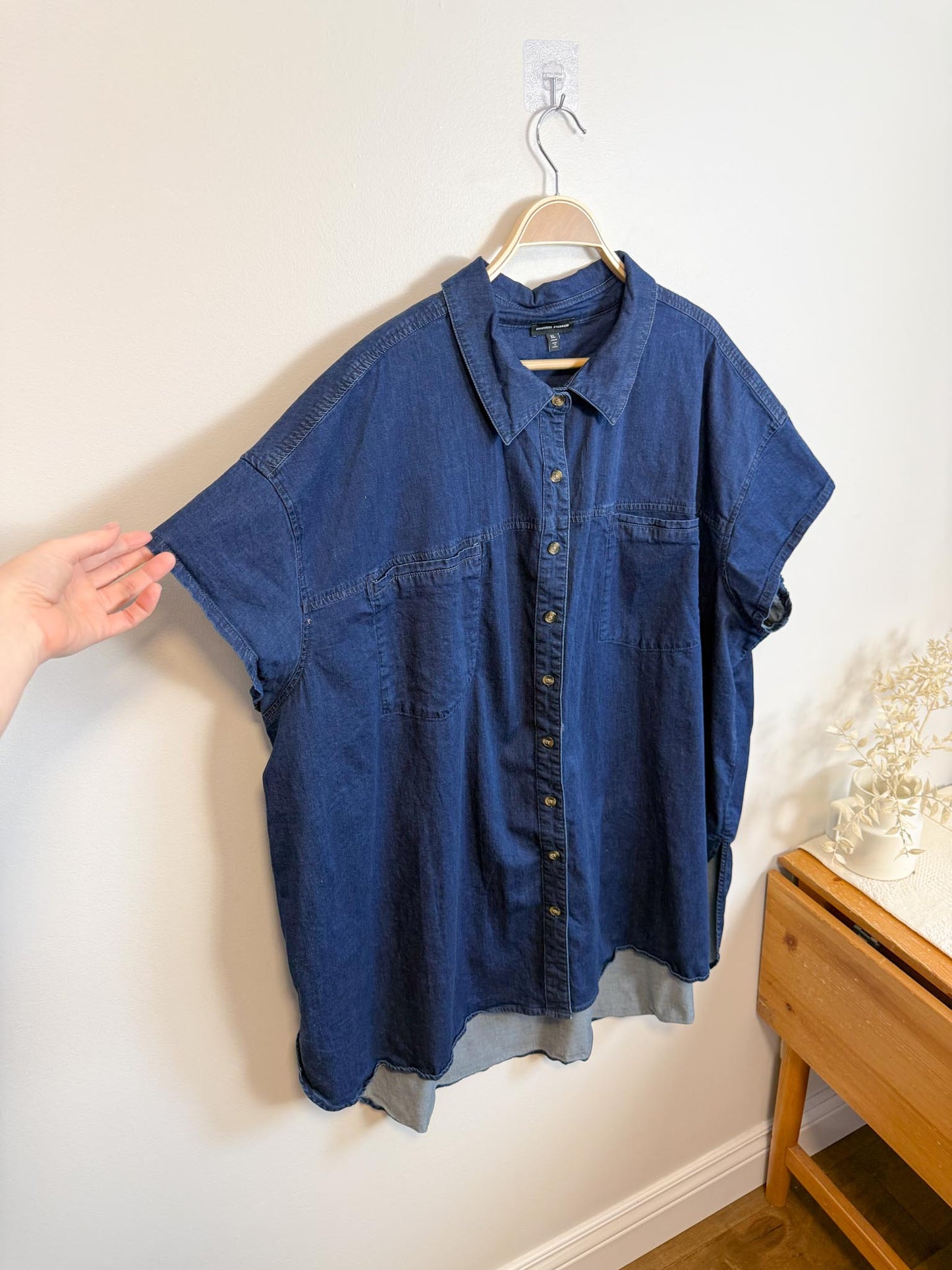 Universal Standard Chambray Shirt Dress in Dark Wash (Size XL)