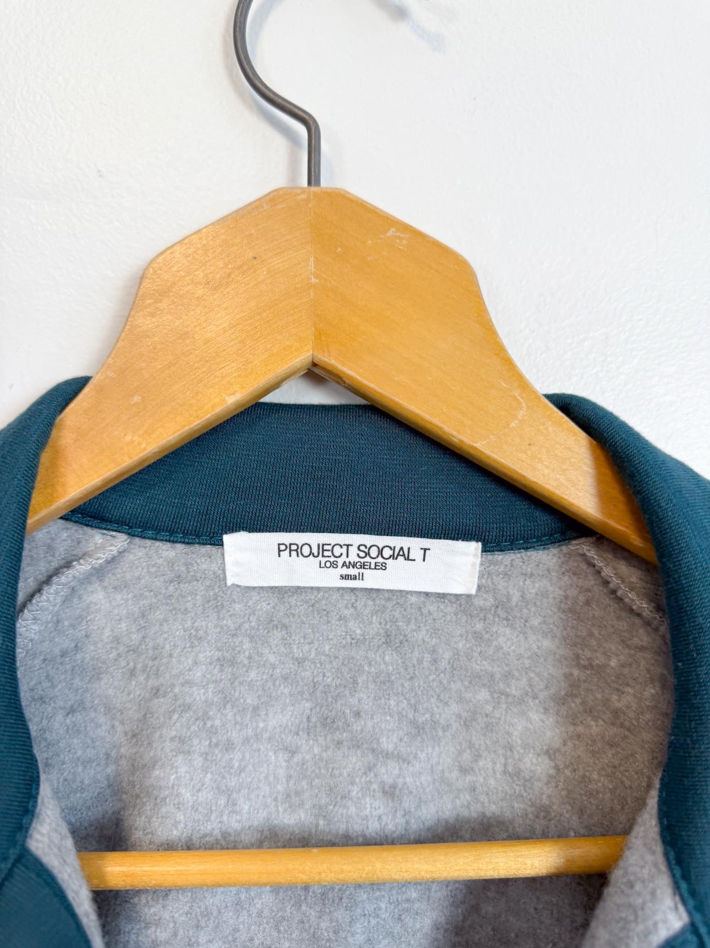 Project Social LA Pullover Sweater in Grey/Green (Size S/M)