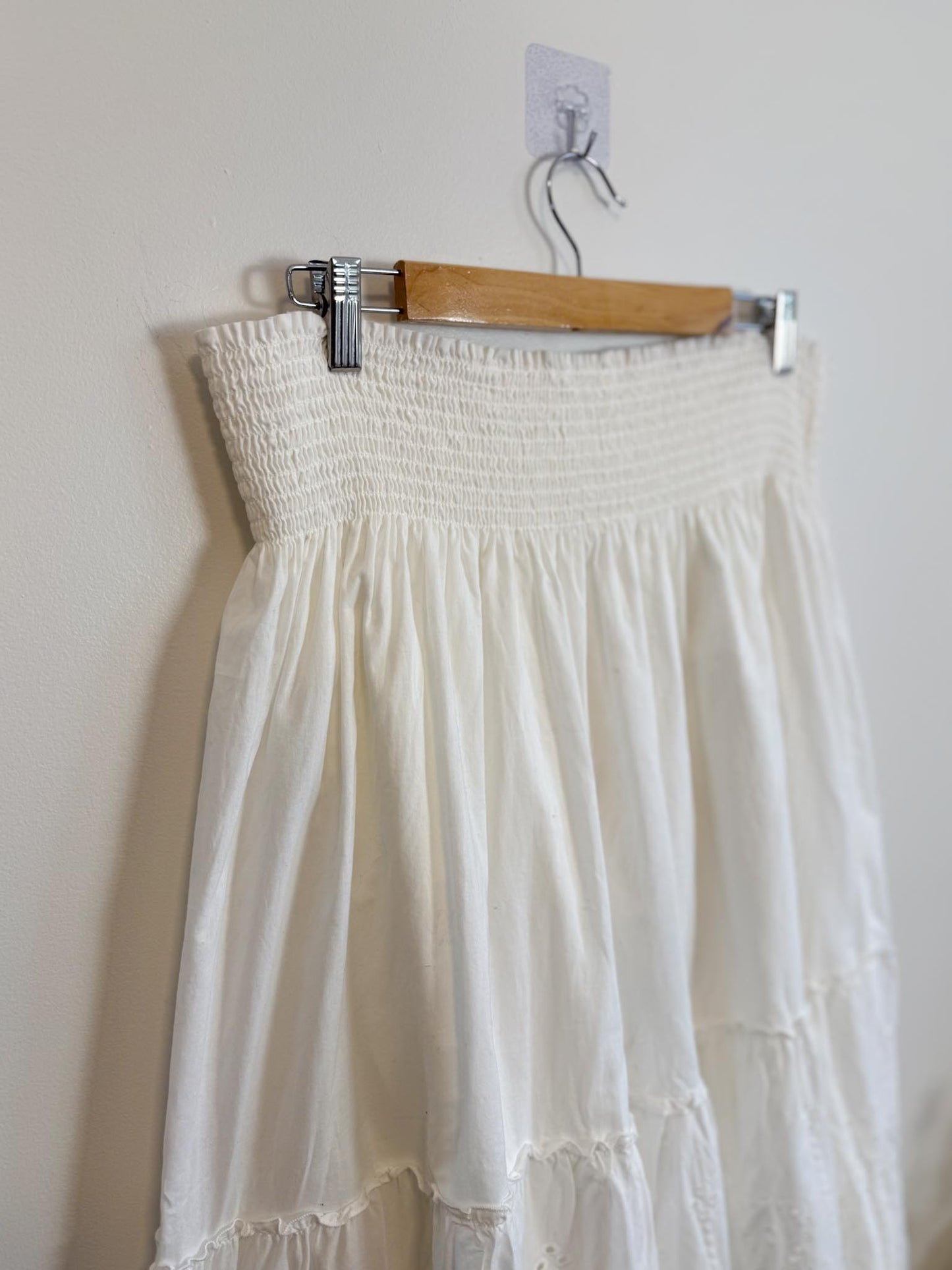 Jones New York White Eyelet Midi Skirt (Size XL)