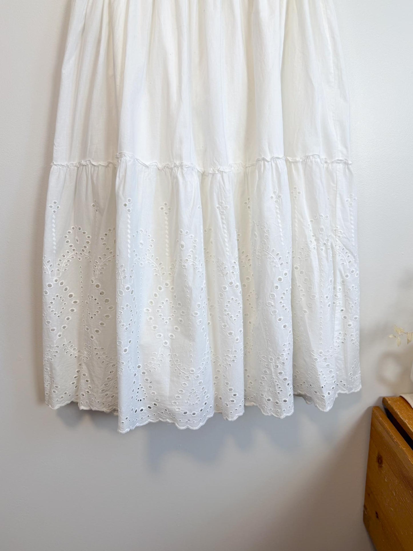 Jones New York White Eyelet Midi Skirt (Size XL)