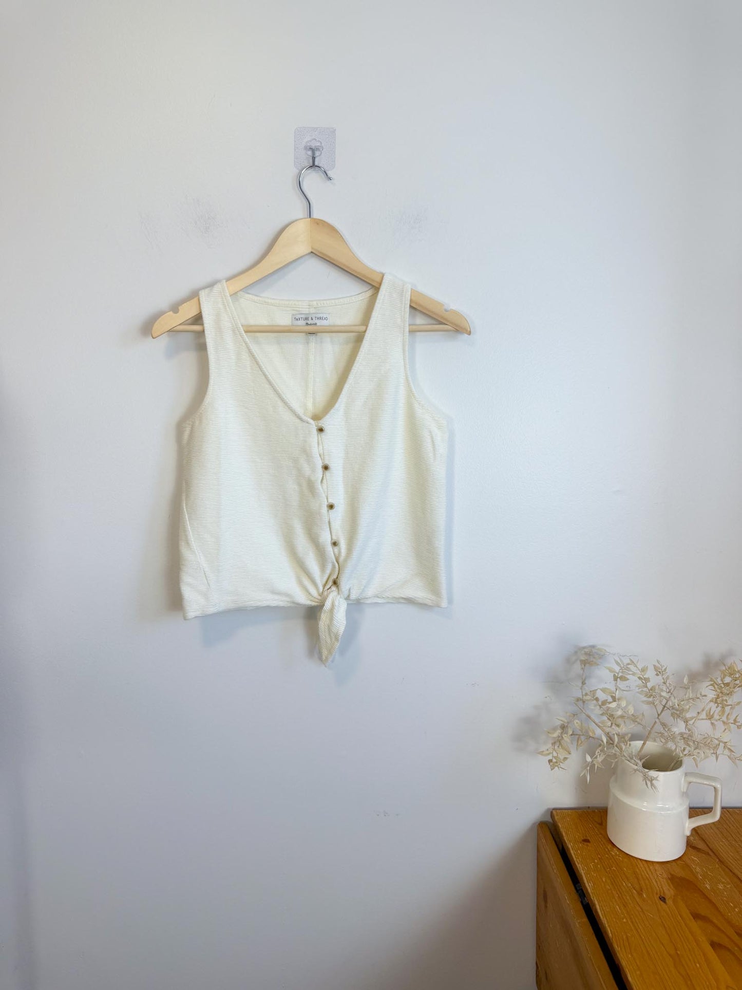 Madewell "Texture & Thread Tie-Front Tank Top" in White (Size S)