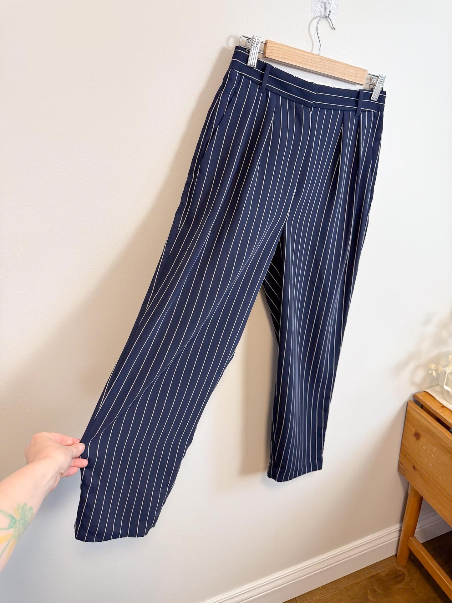 Babaton Pinstriped "Modesto Trousers in Navy/White" (Size 6)