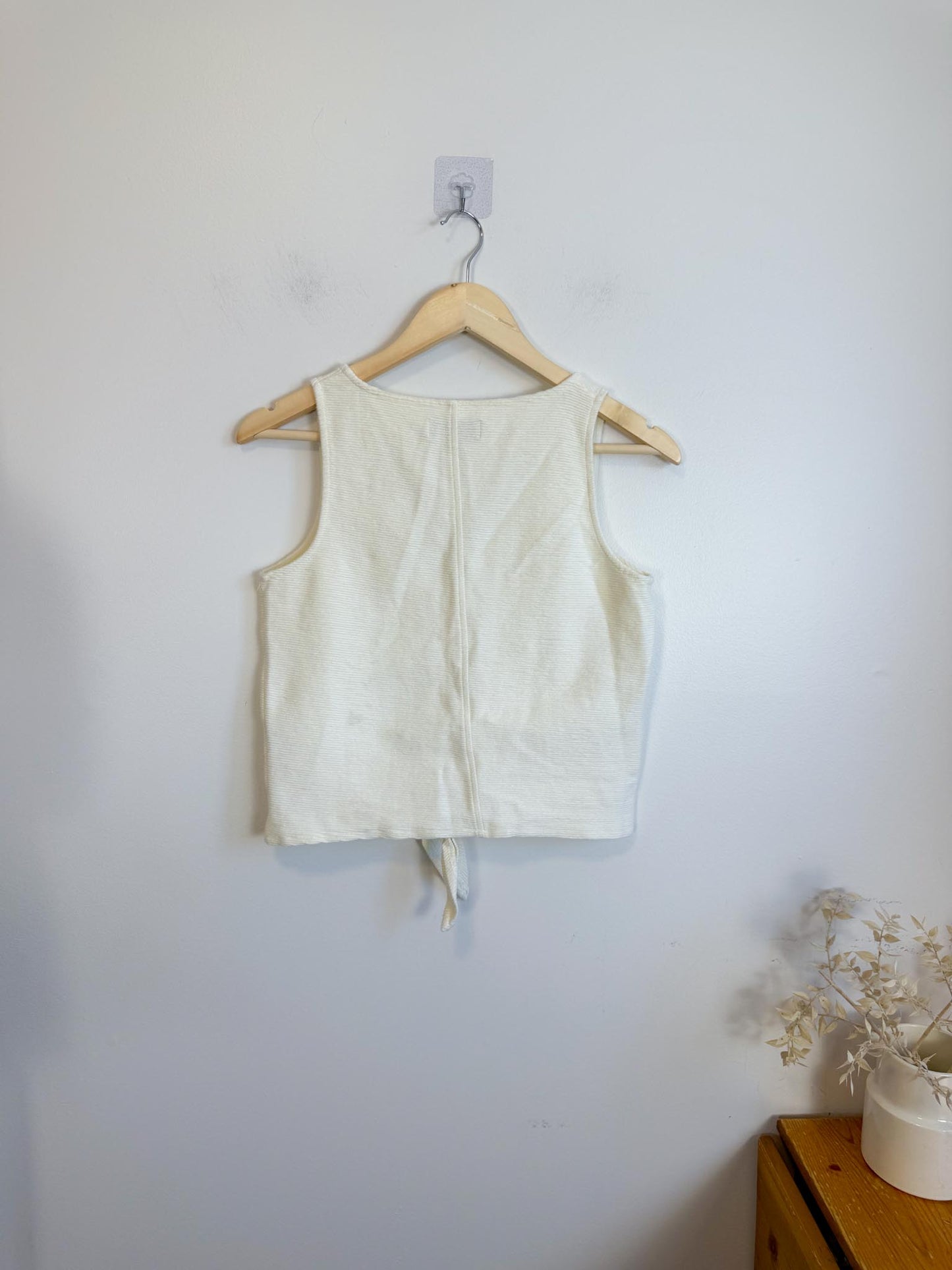 Madewell "Texture & Thread Tie-Front Tank Top" in White (Size S)