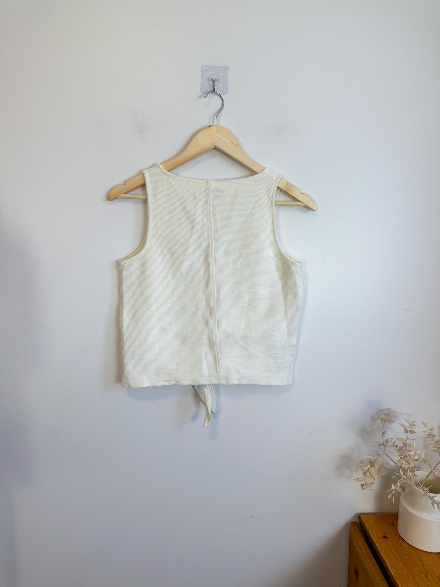 Madewell "Texture & Thread Tie-Front Tank Top" in White (Size S)