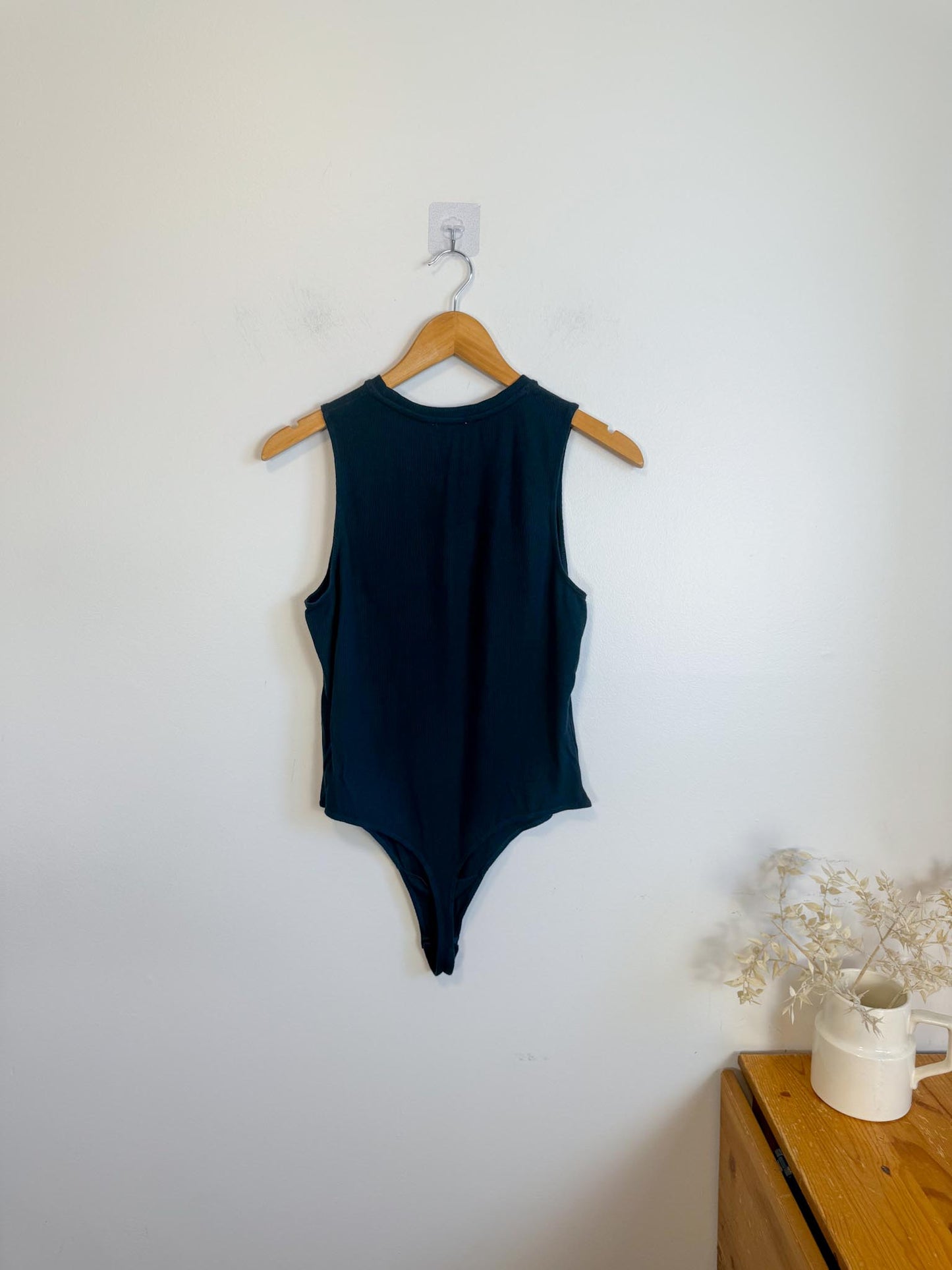 Knix Ribbed Bodysuit in Black (Size M)