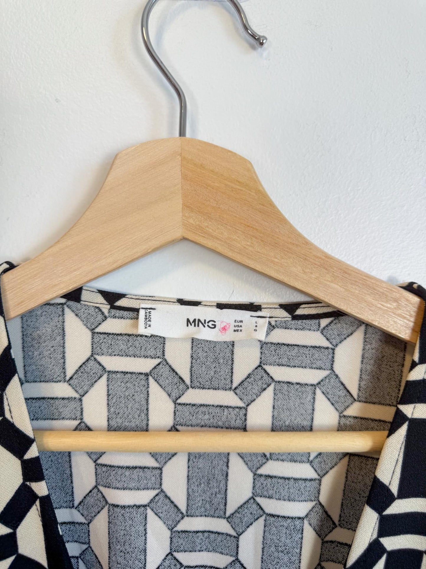 Mango Geometric Print Dress in Black/White (Size L)